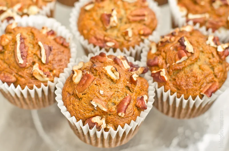 Divins muffins à l'avoine, bananes et pacanes 