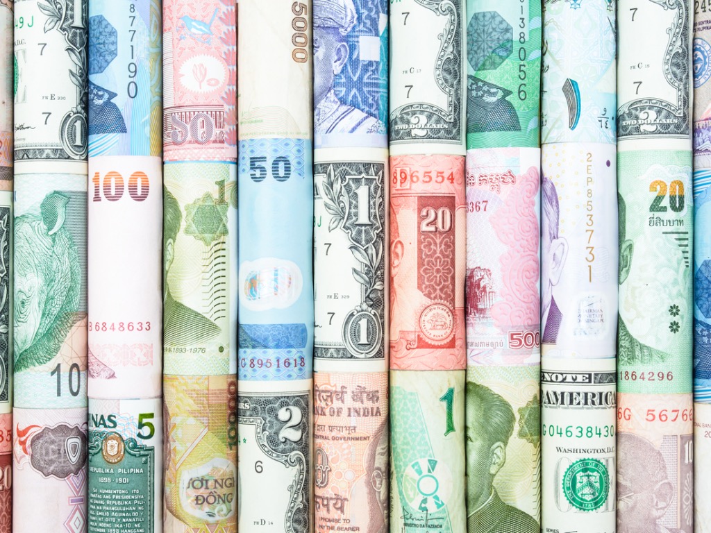 many-currency-picture-id589422272.jpg