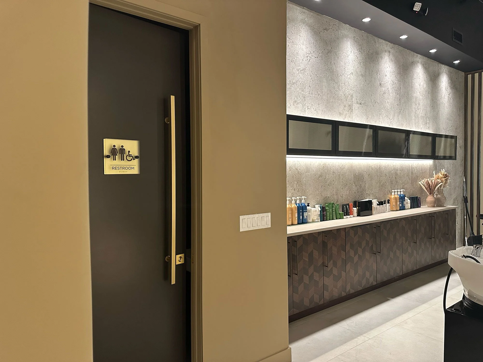 PaulDavidSalon_Interior_14.jpg