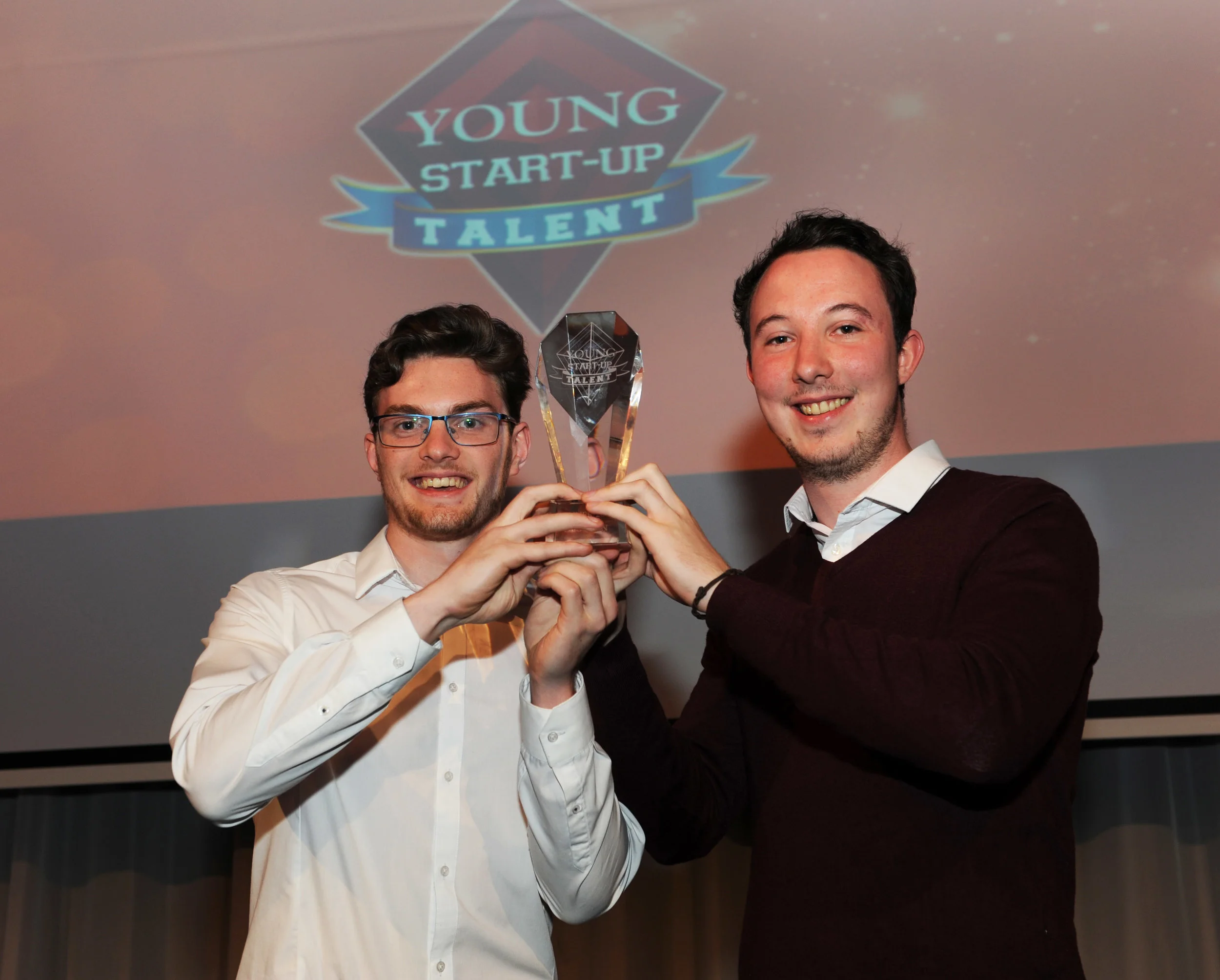  Laurence Grant & Rob O’Sullivan – Shaking Hands Young Start-up Talent winners Croydon 2016