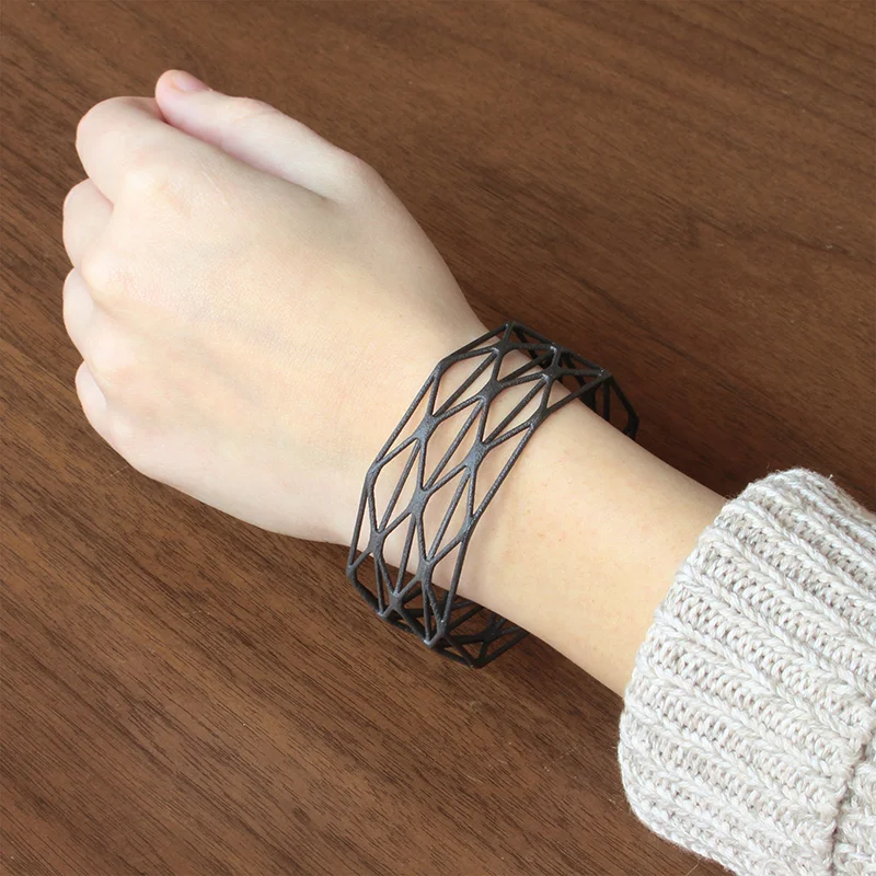 Simplus Design FORMA Lite Bracelet_03.jpg