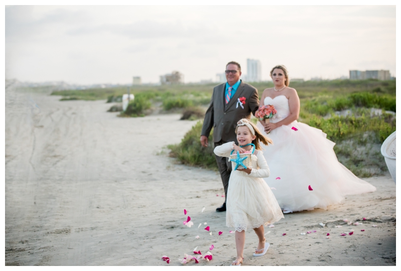 ronnie-bliss-galveston-tx-beach-wedding-photo-24.jpg