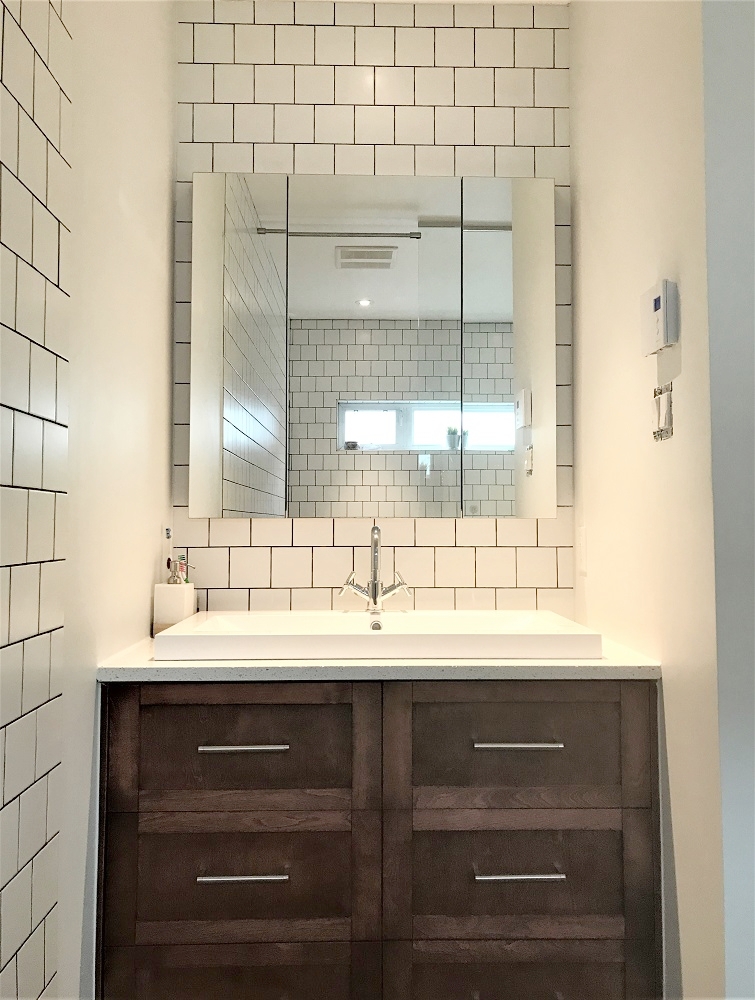 delinelle renovation salle de bain vanite ceramique miroir lavabo gct.JPG