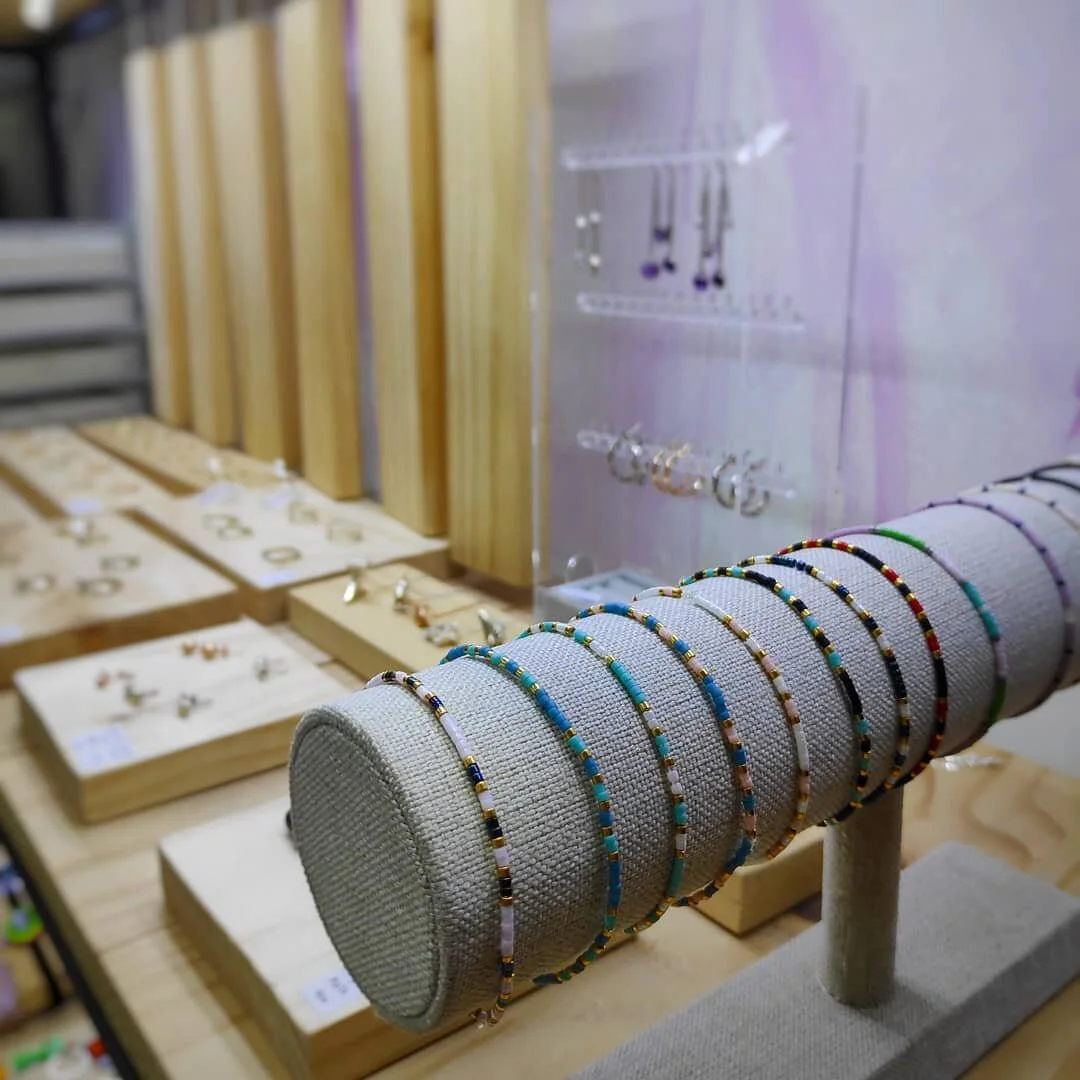 Pulseras #numo varias combinaciones de colores.
.
.
.
.
#numo #numotienda #pulseras #accesorios #accessories #combination #color #moda #regalosoriginales #ligero #simpleybonito #romanorte #cdmx #hechoenmexico #hechoamano