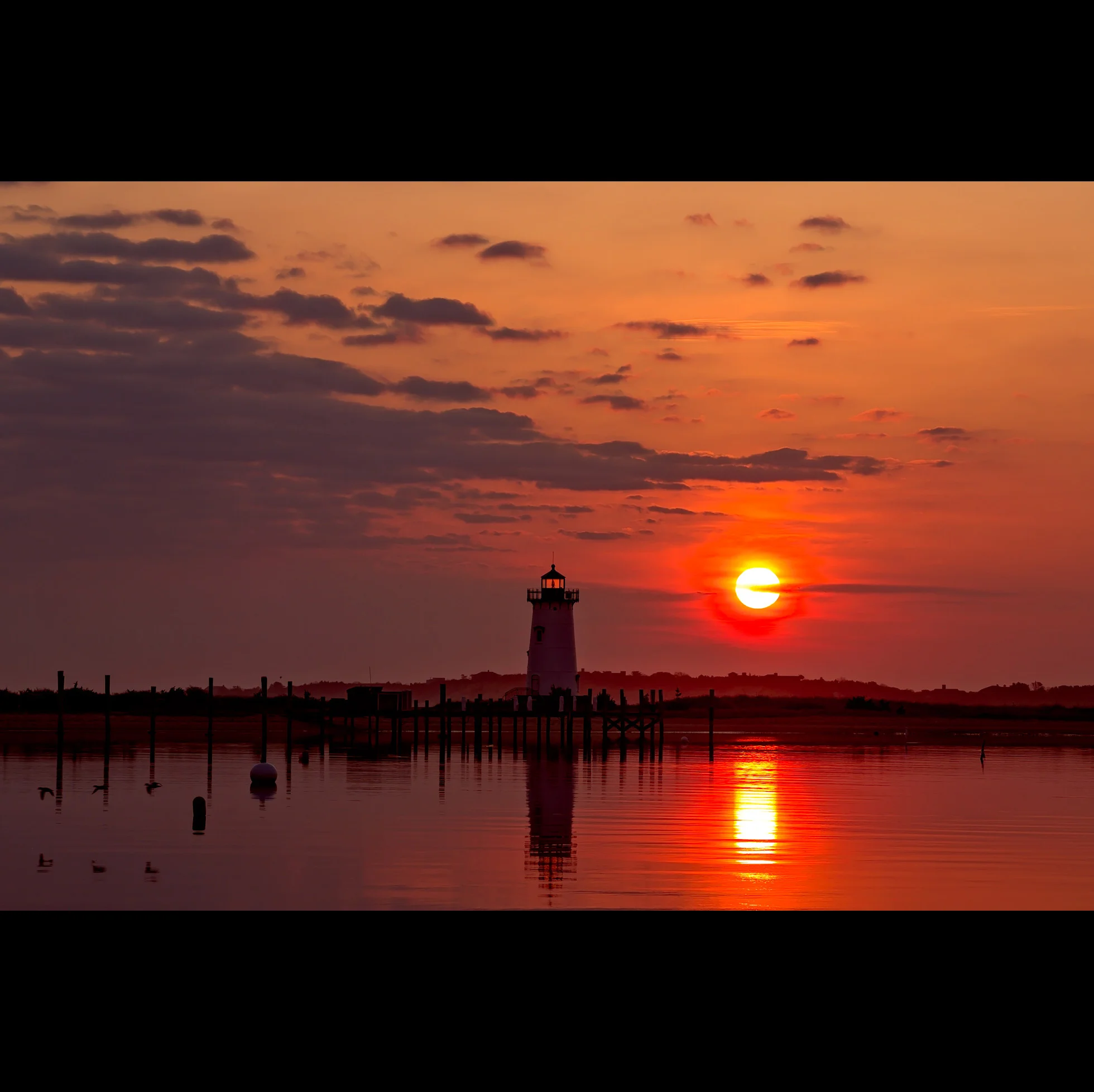 4.6 LIGHTHOUSE SUNRISE