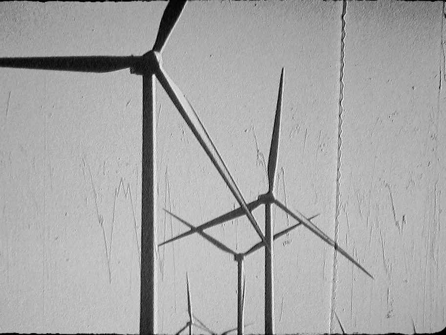 UNTITLED (windmills) Gonzalo Egurza 2015 | 3 minutes | Argentina | Super 8 | B&W | silent An animated portrait of windmills in Patagonia, Argentina. -GE
