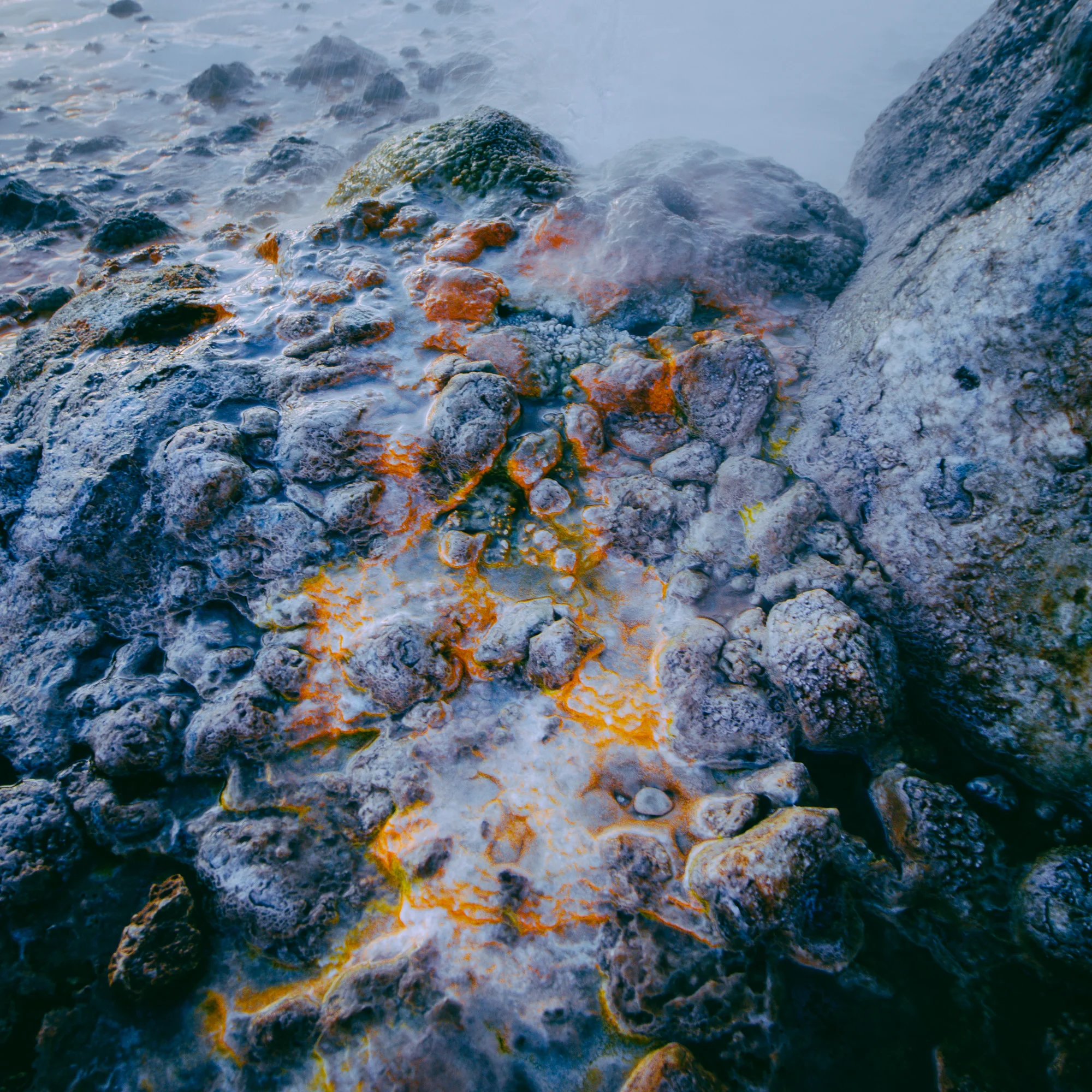chile_eltatio_circa_1983-4881-2.jpg