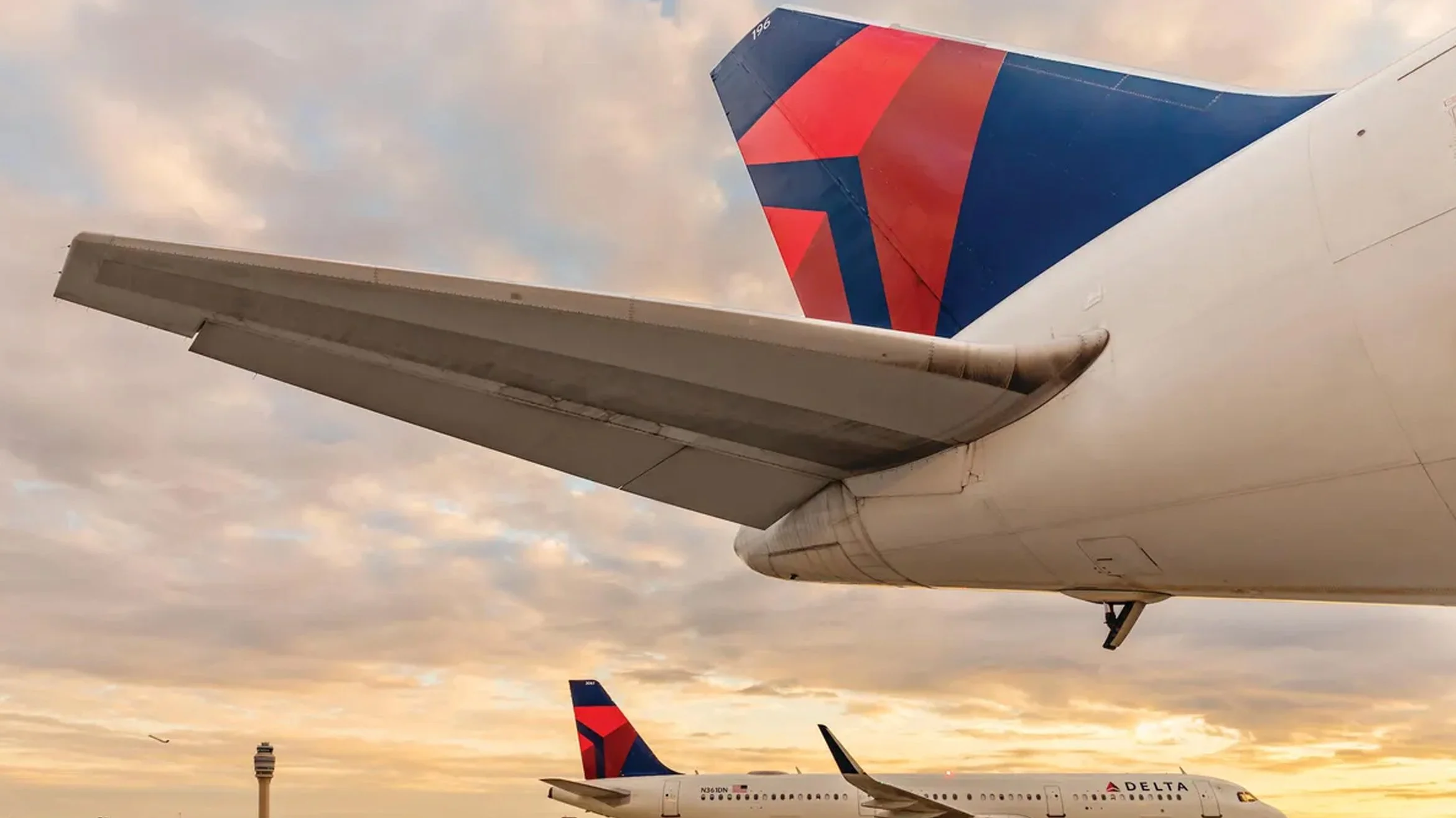 Tail_01.jpg