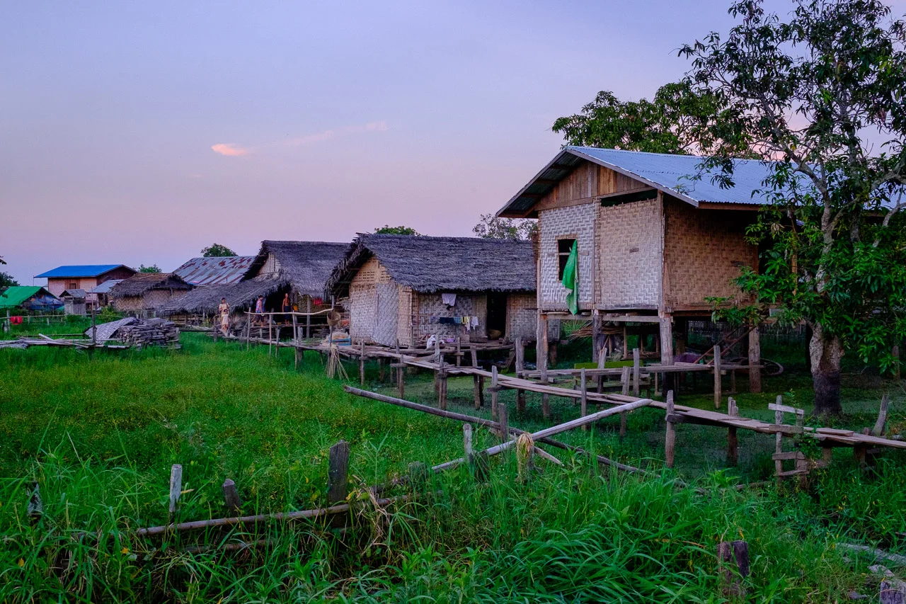  Palafitte houses in Indawgyi Lake.  Burma 2015 - Francesco Vicenzi Photography 