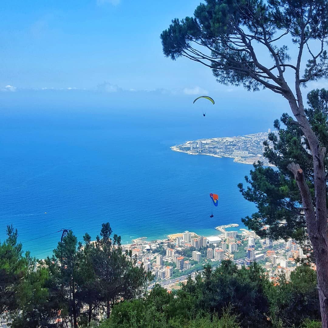 🇱🇧 The Bay🇱🇧
📍 Jouni&eacute;, Mt. Lebanon
Lebanon combines thousands of years&rsquo; worth culture, traditions amazing sceneries, and more than 20 sects.
 Explore Lebanon Tours is your way to see it all! Let&rsquo;s go!

Www.explorelebanontours.