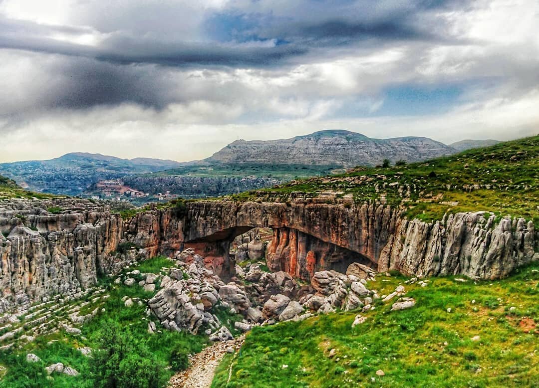 🇱🇧Jurasic bridge🇱🇧
📌 Kfardebian, Mt. Lebanon

Immerse yourself into the mountains and valleys of the countries interior. 

Kfardebian natural water-crafted bridge is called &ldquo;Jisr al-Hajar&rdquo; or the &ldquo;Stone Bridge&rdquo; with an ar