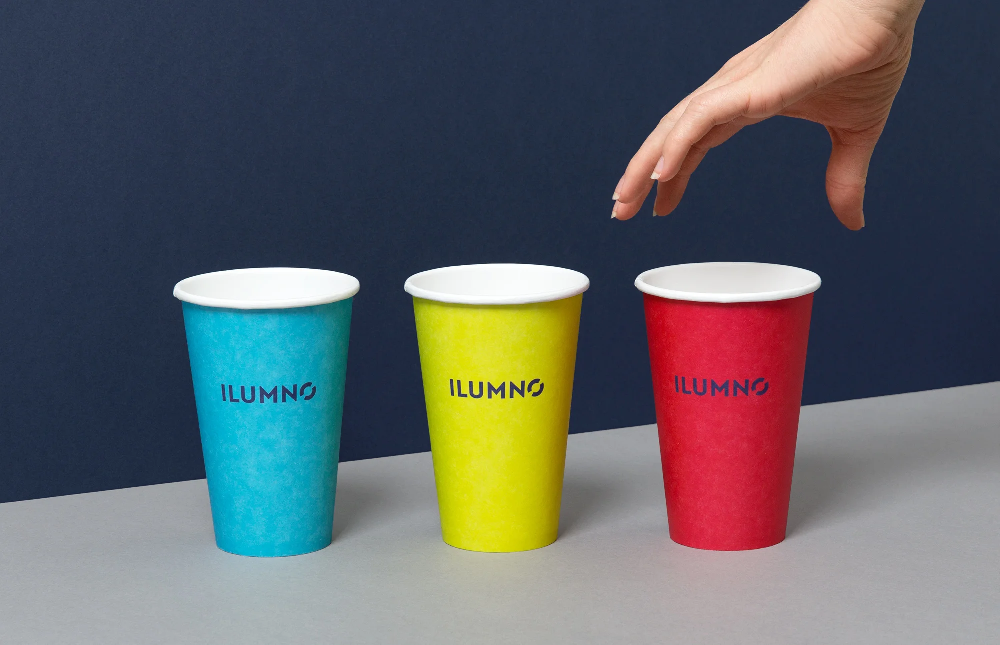 Ilumno_Cups_01.jpg