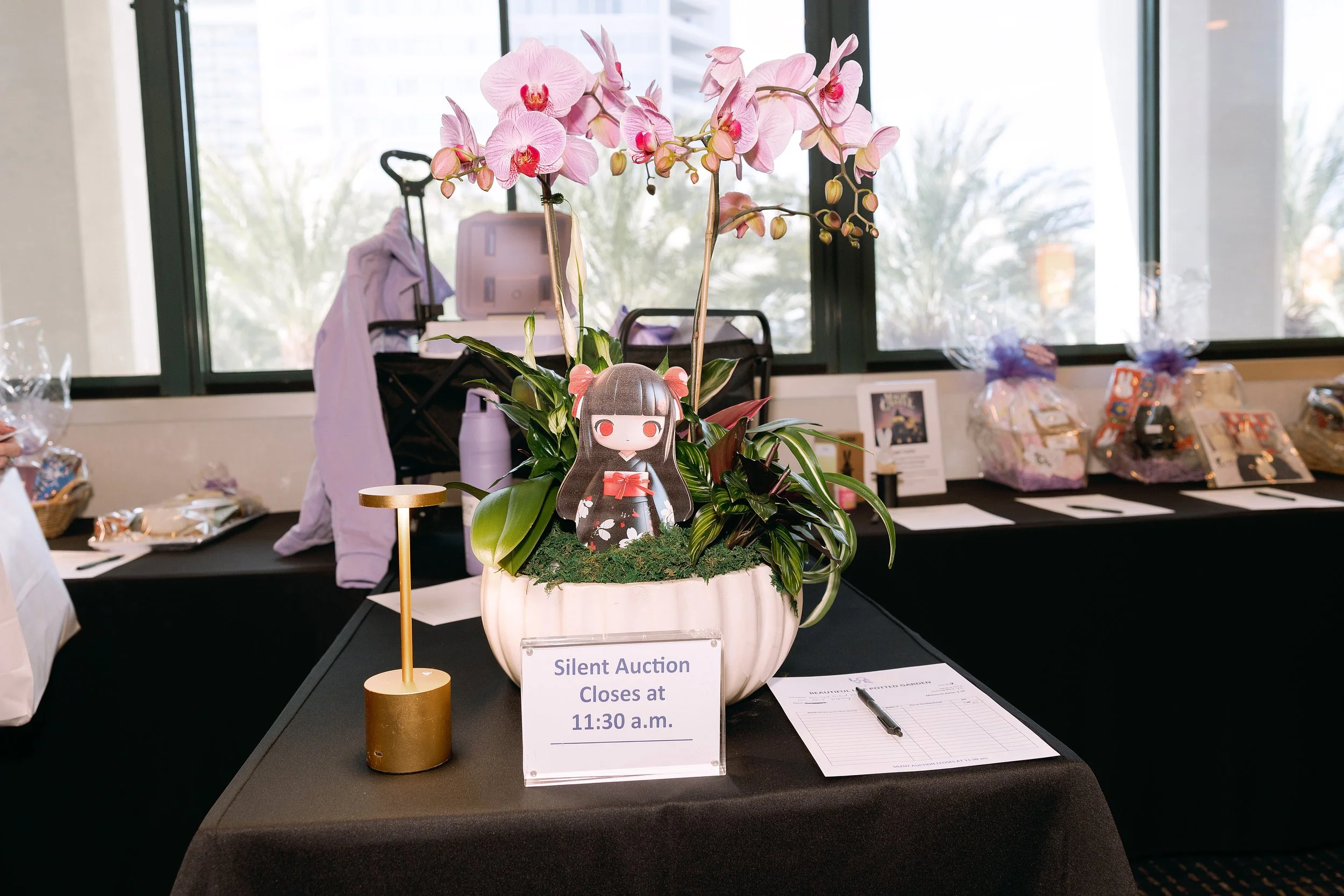 Silent Auction.jpg