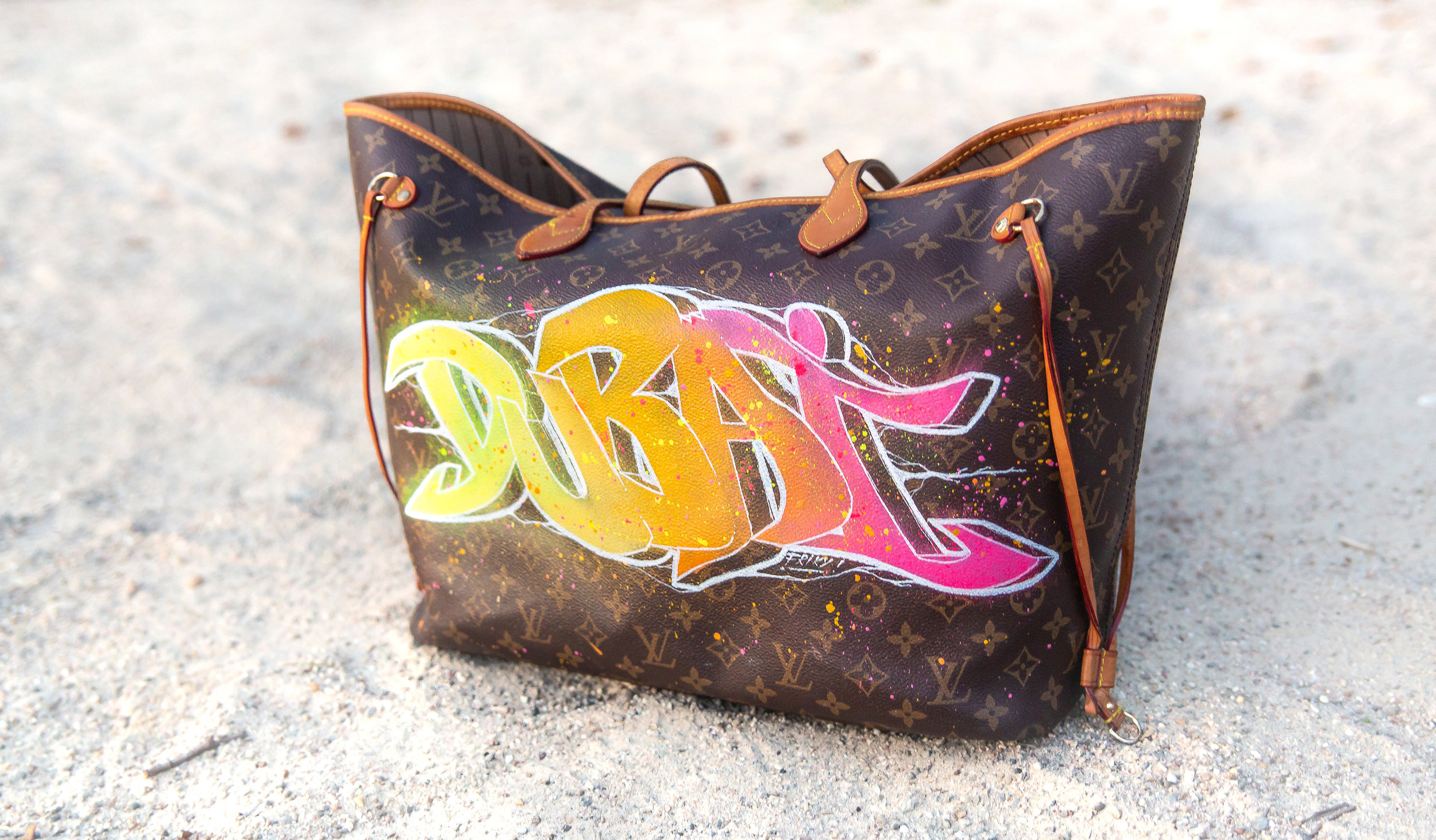LV-Bag-custom-plage.jpg