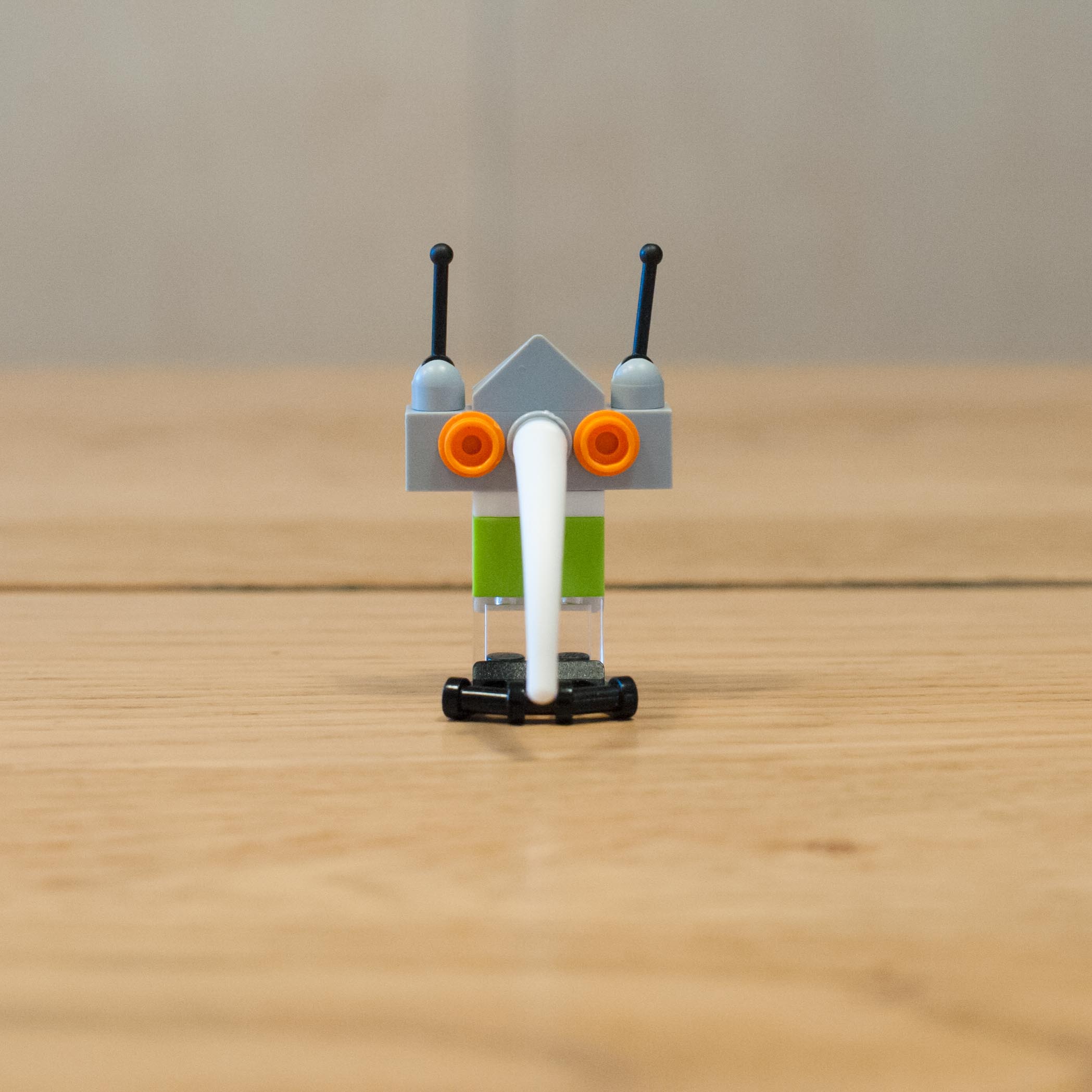 This robot sobers Mummy up when she's had too much to drink by spraying her with a trunk full of water!