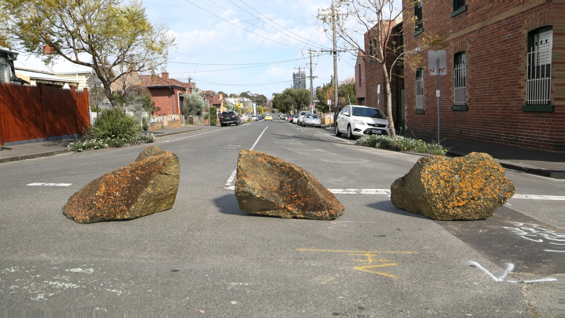 RockVolcanicQjfdg_3d_model_v001.jpg