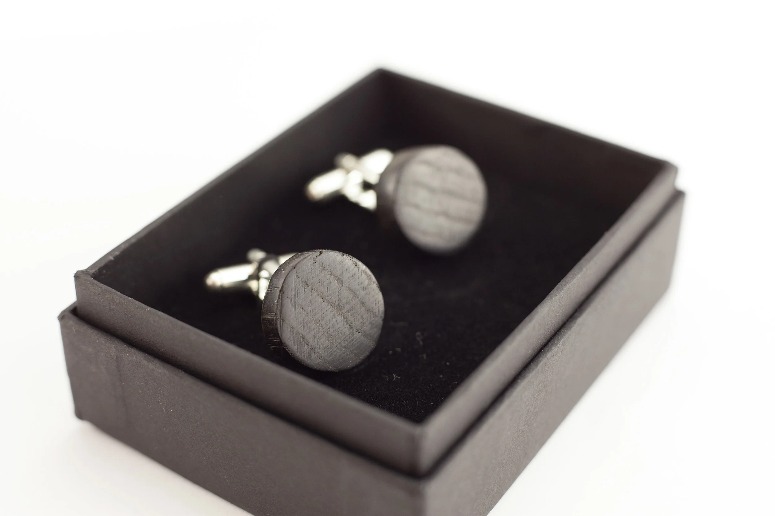 cufflinks_leko_round_2.jpg