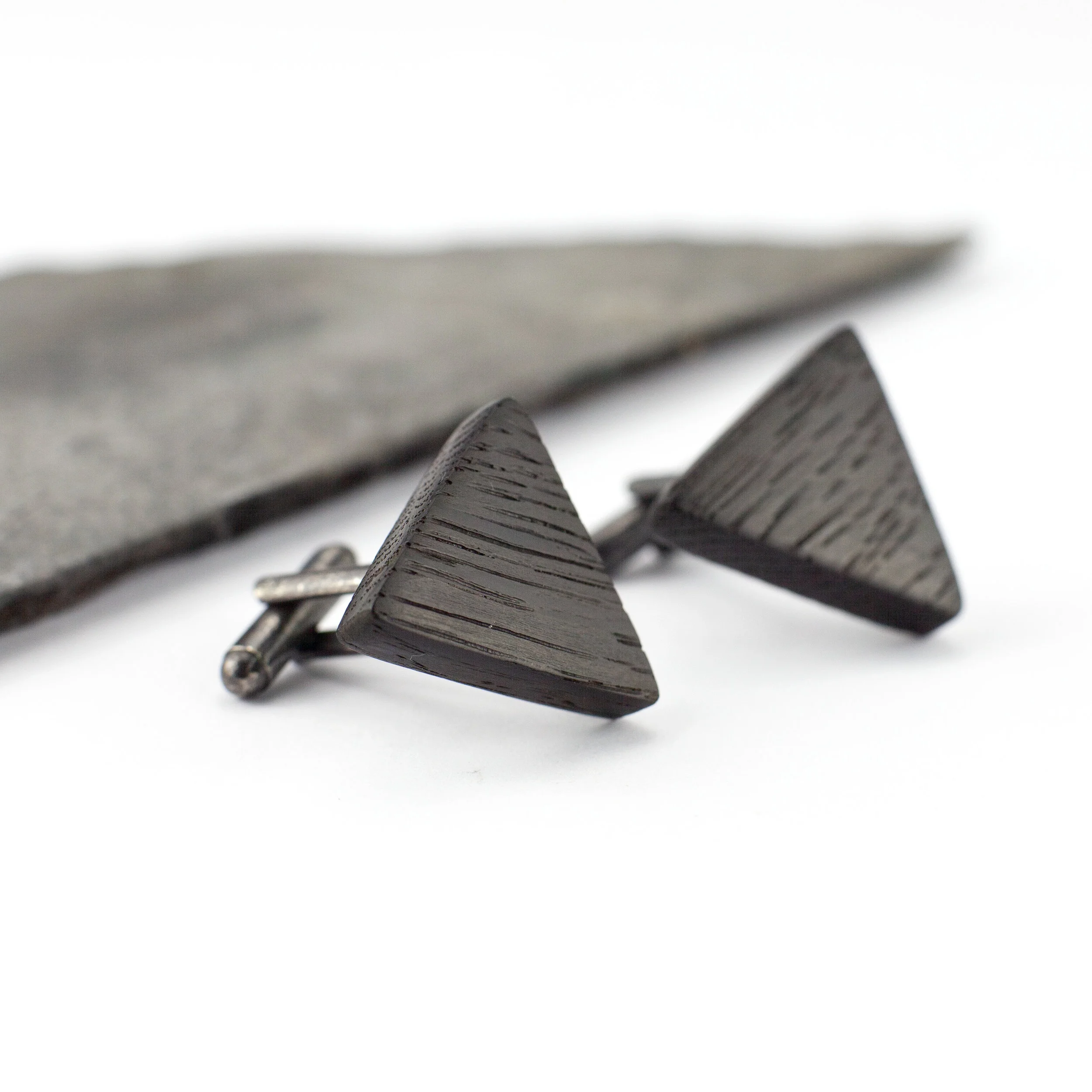 cufflinks-bog-oak-ireland-triangle-handmade.jpg