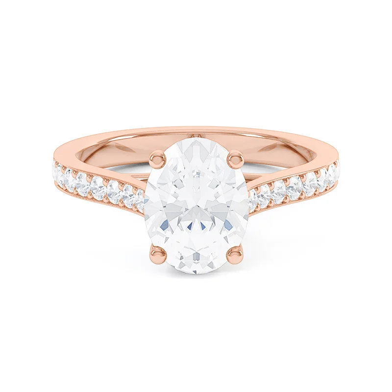 Oval Tierney Pavé - Tilted View