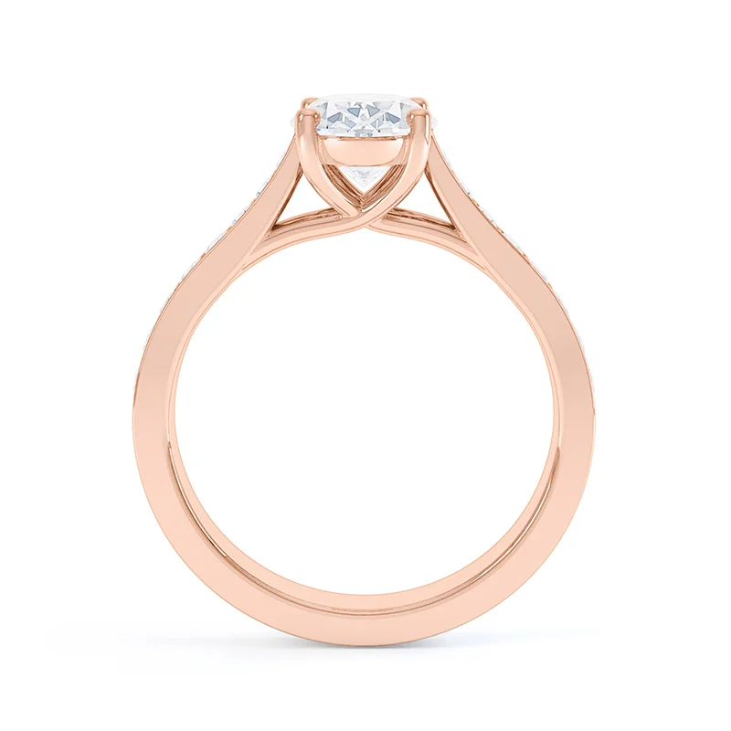 Oval Tierney Pavé - Side View