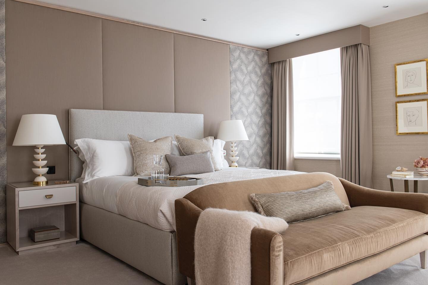 ...and relax! Bank holiday dreaming from home. Sharing a master bedroom we installed earlier. Interiors @schillerbeynoninteriors  Table lamps @vaughandesigns #interiordesign #luxurybedroom #bedroomsofinstagram #primelocation #textures #silkwallpaper 