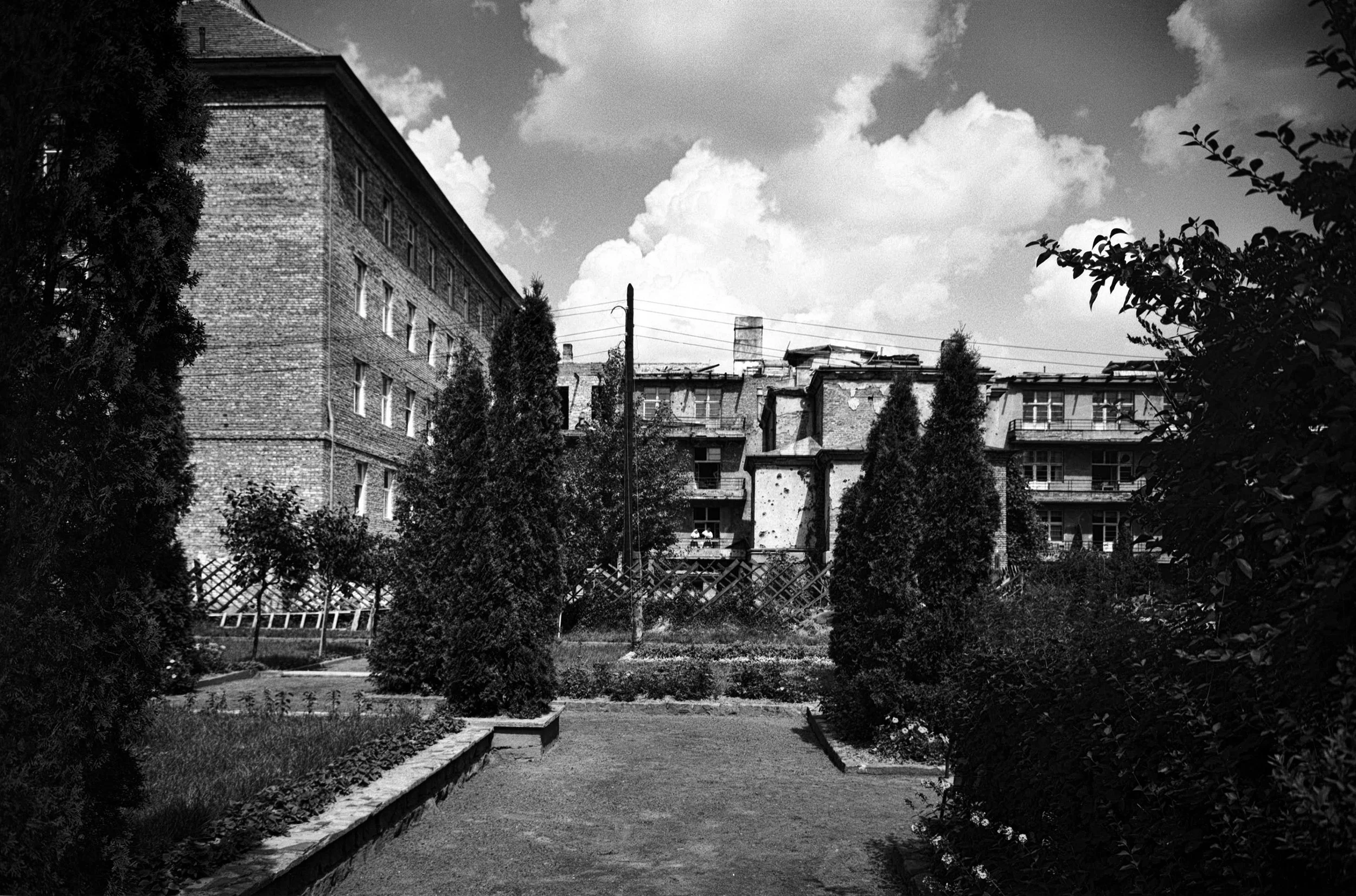 Budynek Szpitala Podczas Rozbudowy 1956 r.