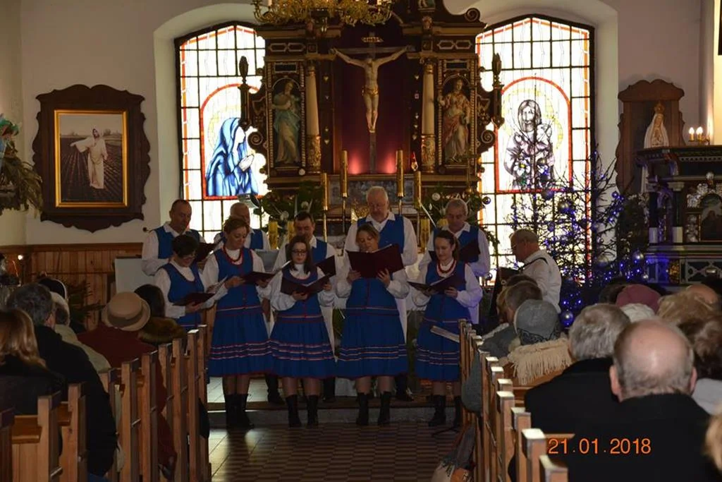 KOLĘDY20 (Copy).jpg