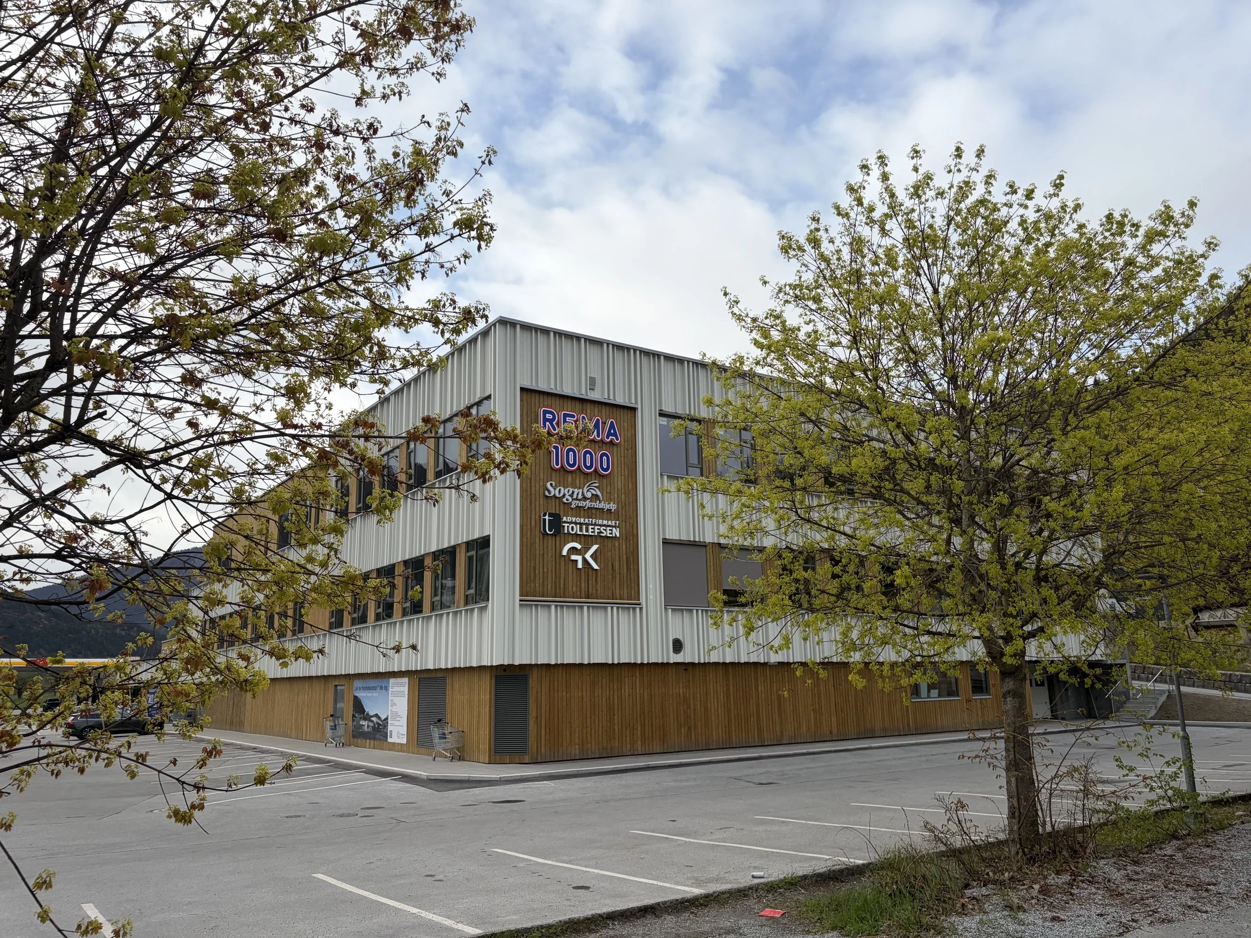 fasade Stedjevegen 37, Sogndal