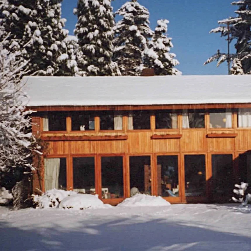 THE BEST HOUSES FACE SOUTH