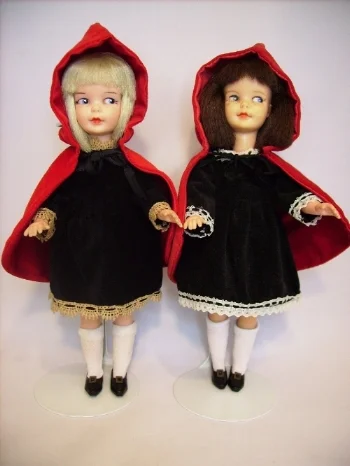 Patches in party outfits: .oursindymuseum.com