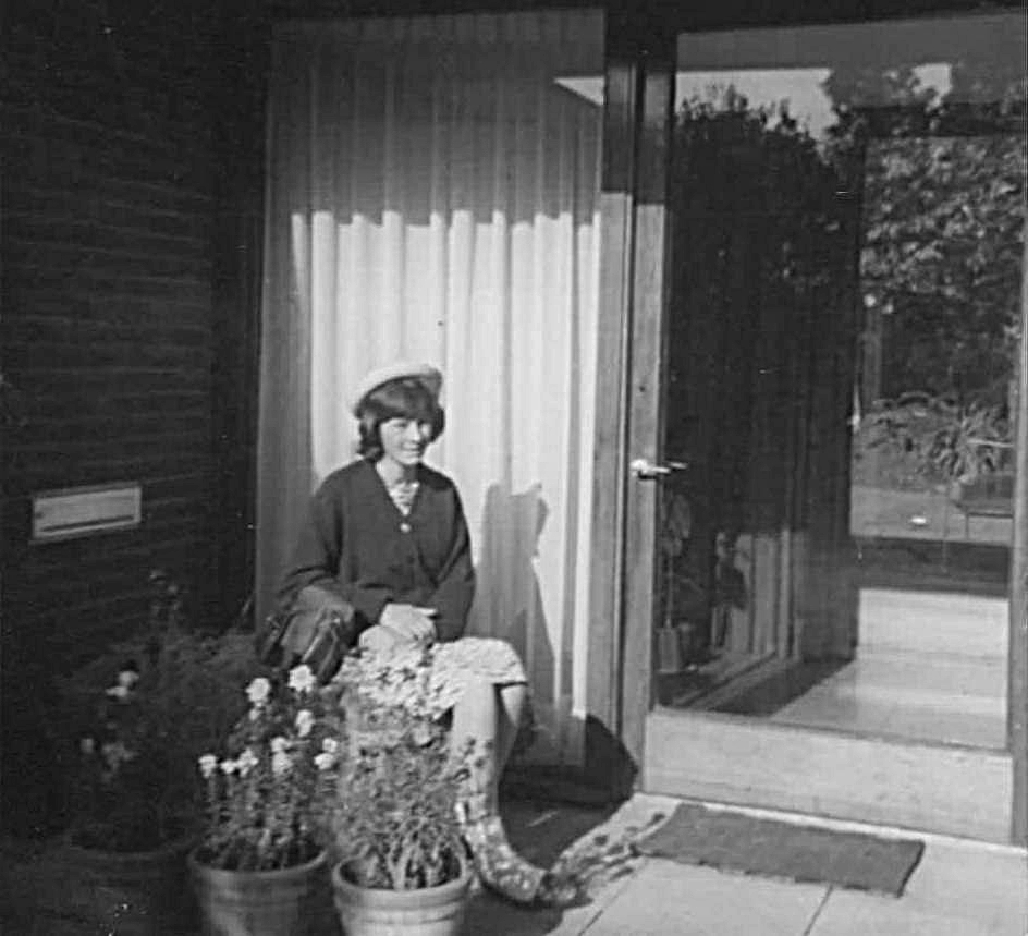 Ingrid in summer school hat (on a good hair day). I'd forgotten about the socks.