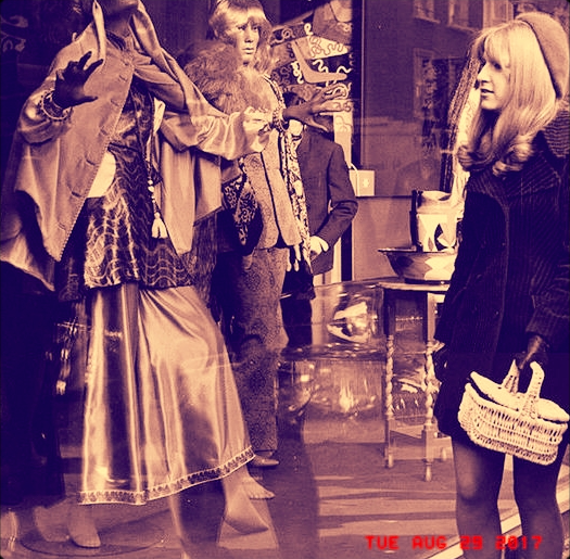 "We spent the whole day trying to get her a dress but, as we both expected, she didn’t get anything. "