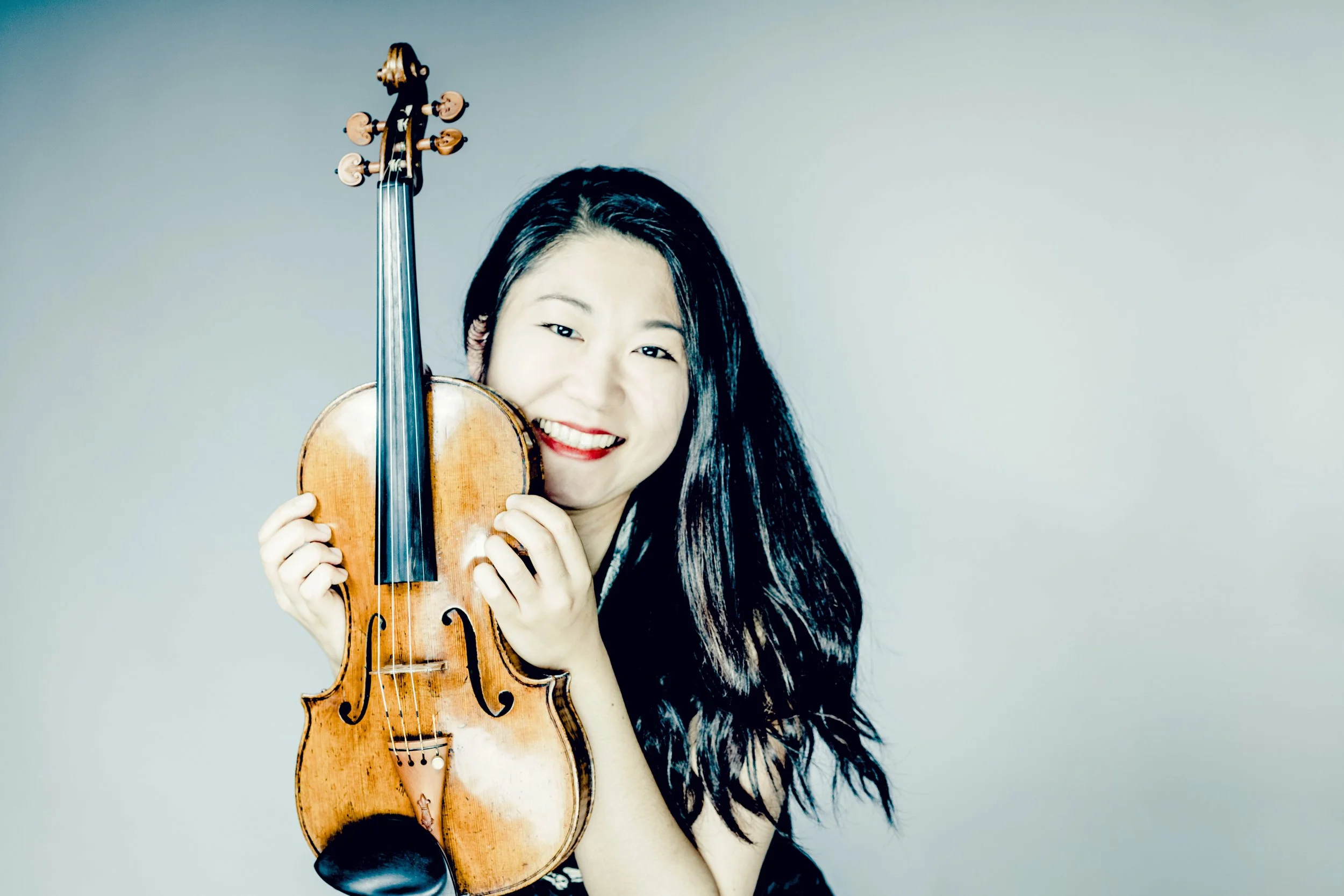 Tianwa Yang mit ihrer Violine