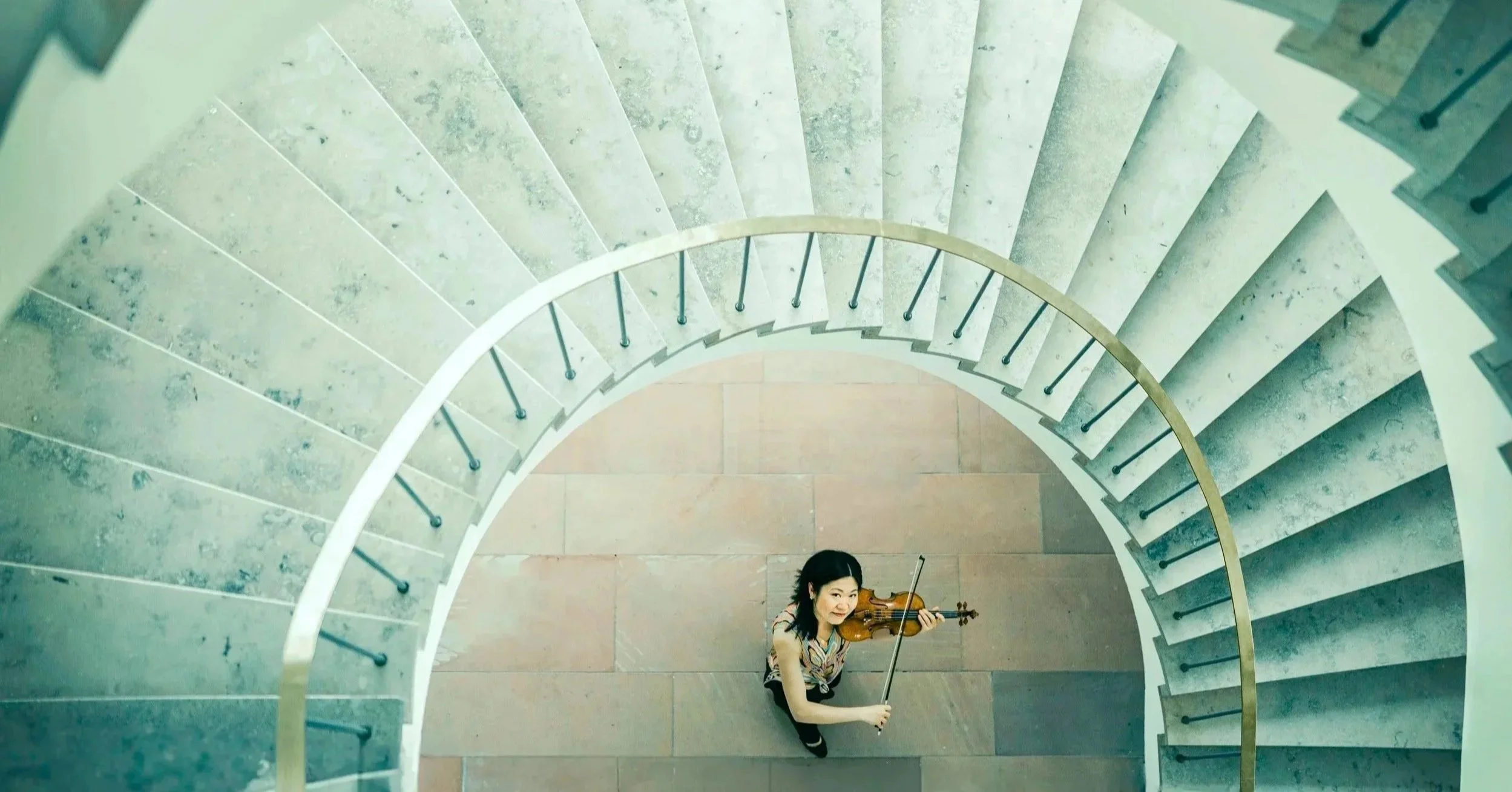 Titel-Seite? © Elza Loginova (3mb).jpg