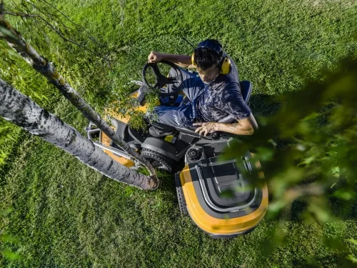 Stiga - Park Pro 740