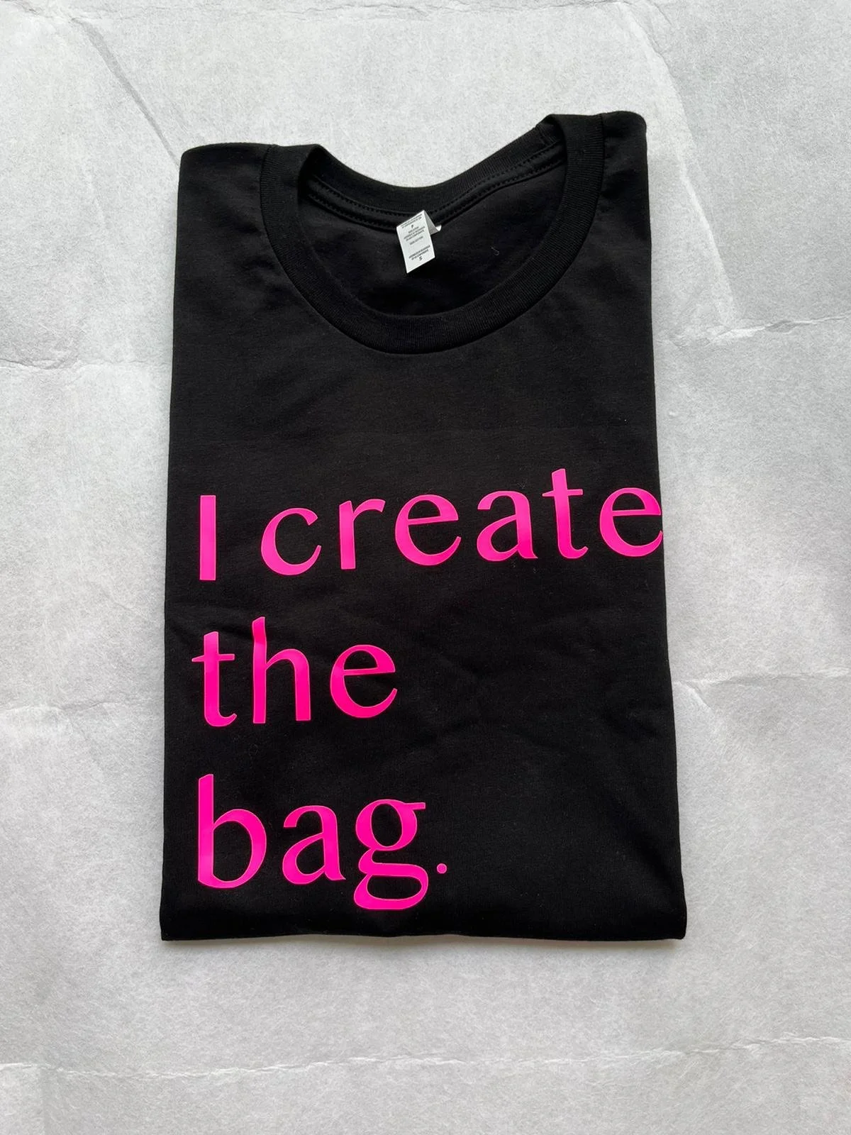 I Create The Bag. (T-shirt)