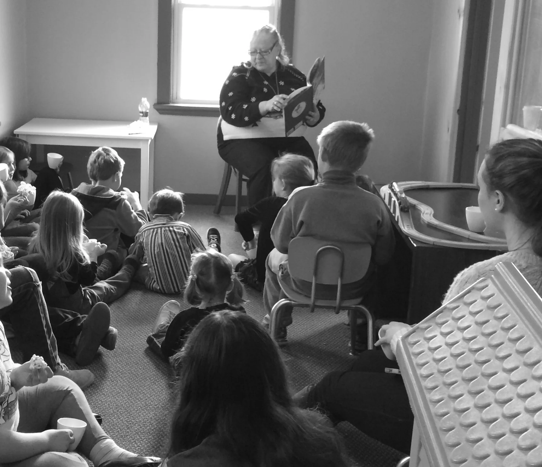Little People Welcome Kids are encouraged to explore the playroom upstairs while. Enjoy kid-friendly events such as story hour and crafts.