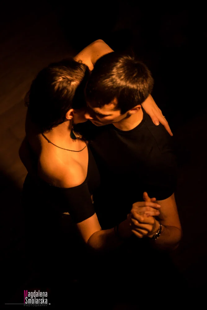 Beautiful tango couple 