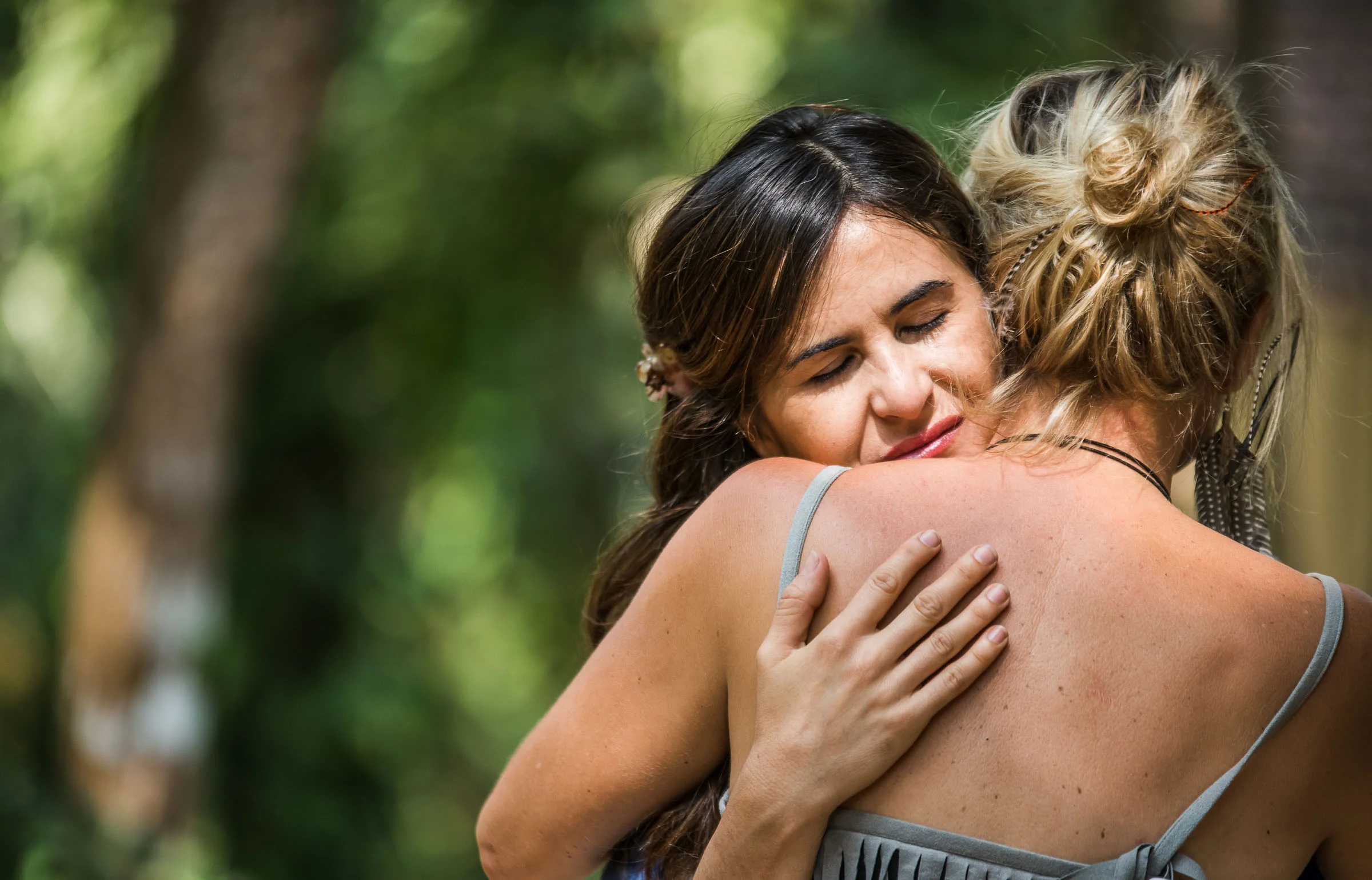 Women and sisterhood connection at the retreat - Magdalena Smolarska Photography