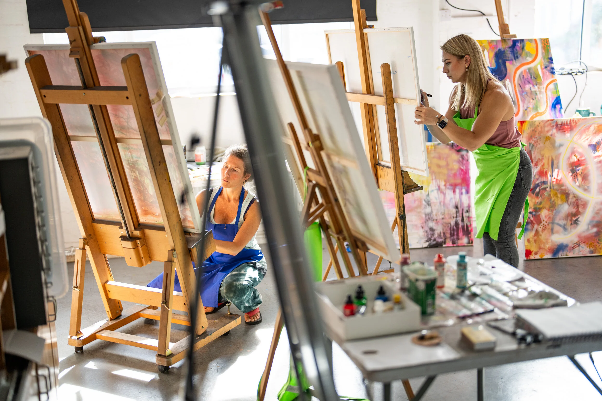 One day beginners abstract painting retreat Brighton Sussex UK