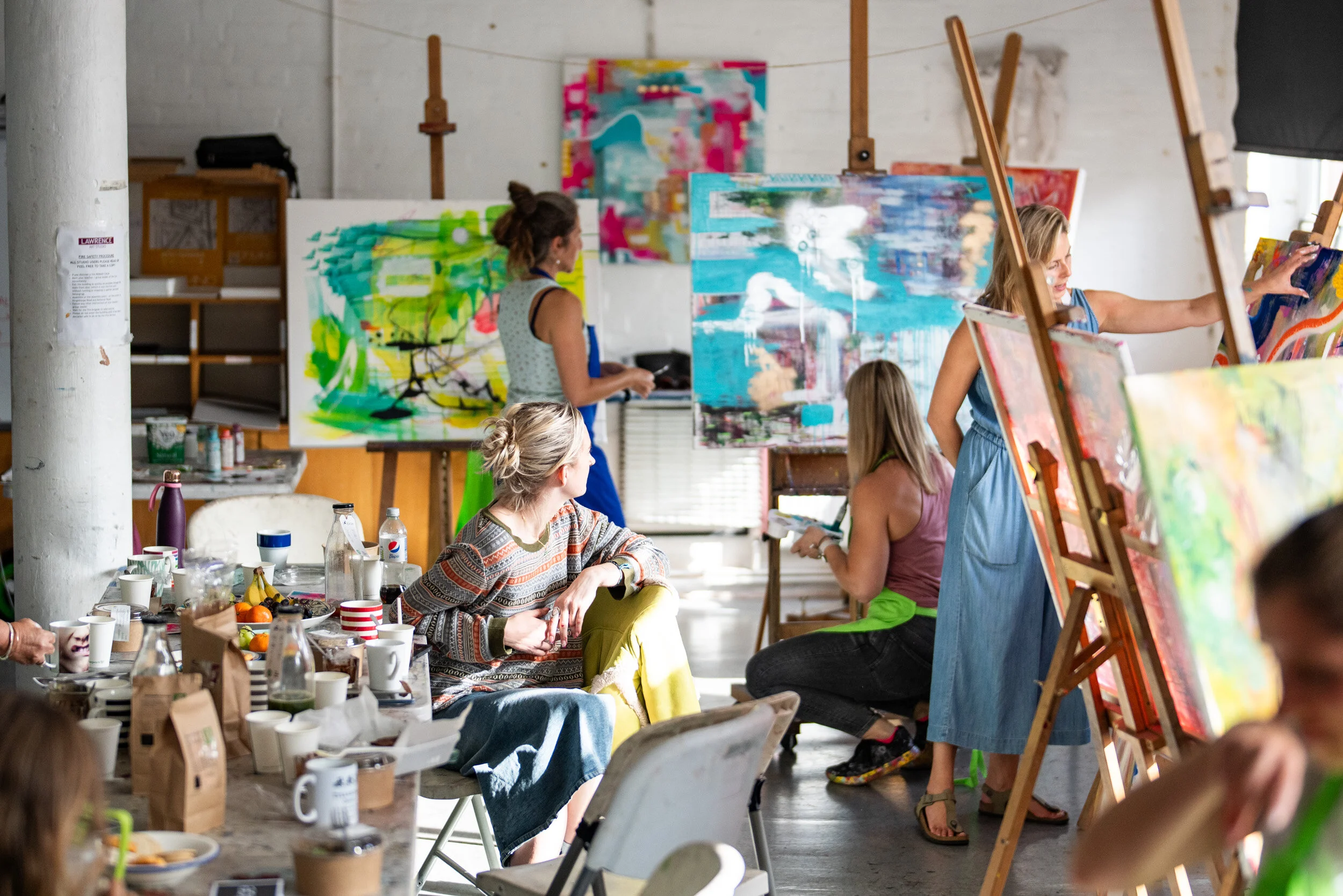 Large Abstract Painting Workshop for beginners Brighton Hove (Copy)