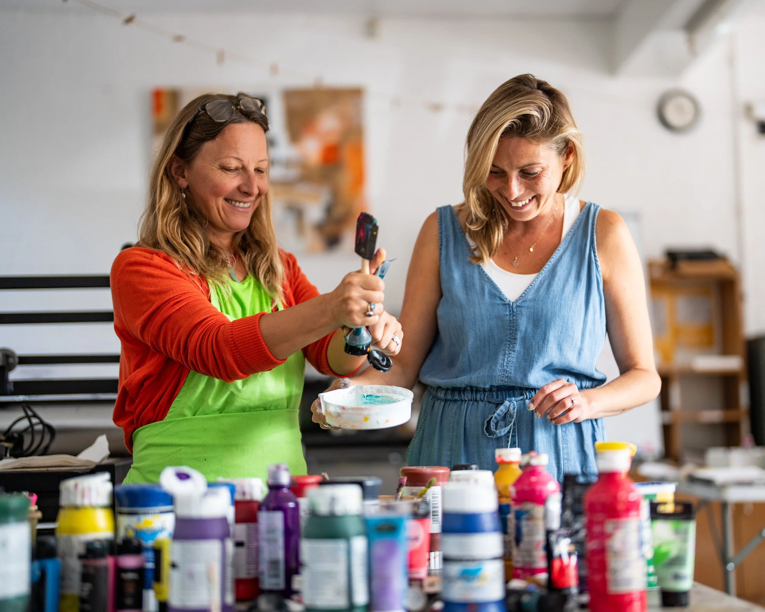 Beginners Abstract Painting Art Class in Brighton Hove Lawrence Art Studio (Copy) (Copy)