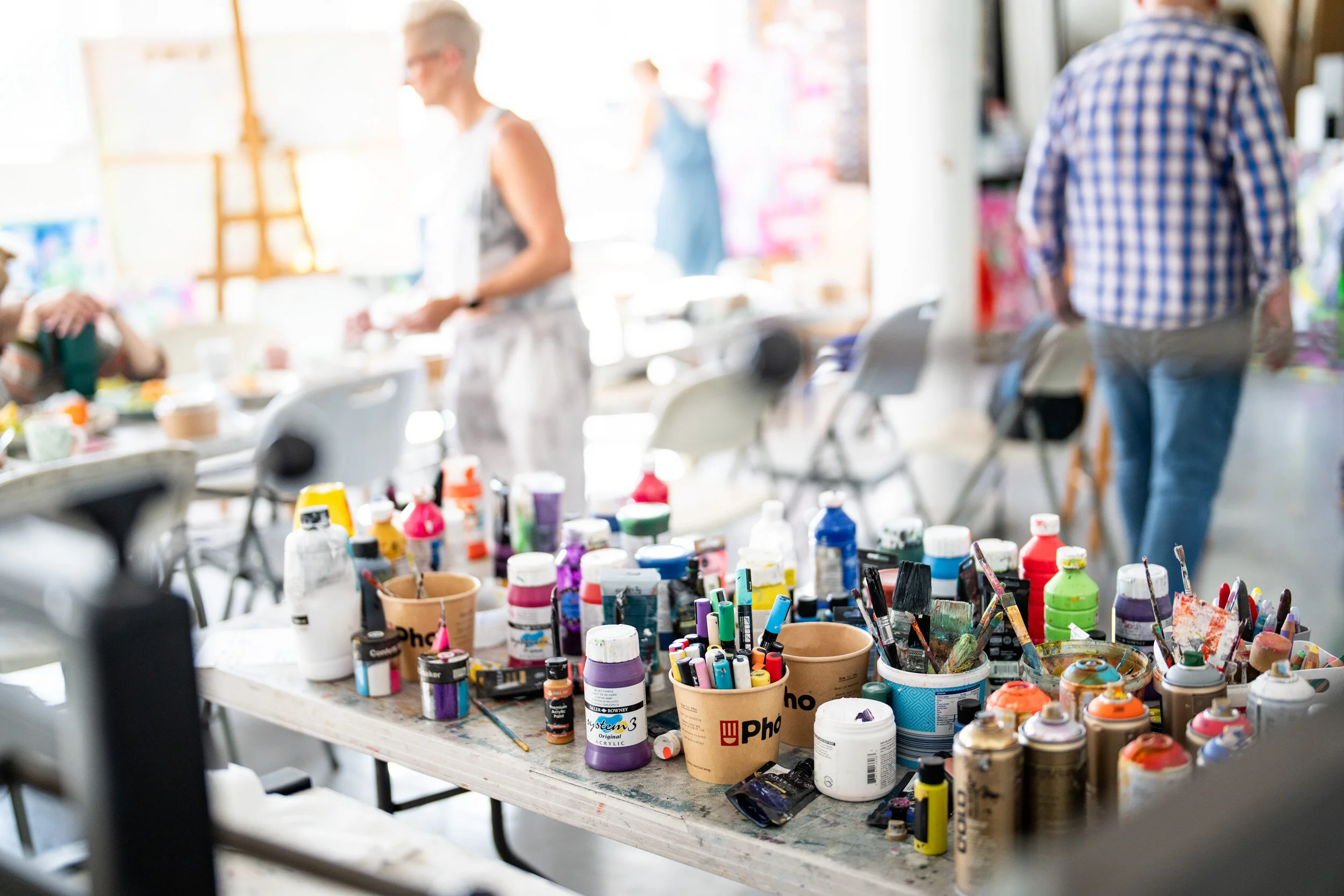 Beginners intuitive acrylic abstract painting class for adults in Brighton (Copy) (Copy)