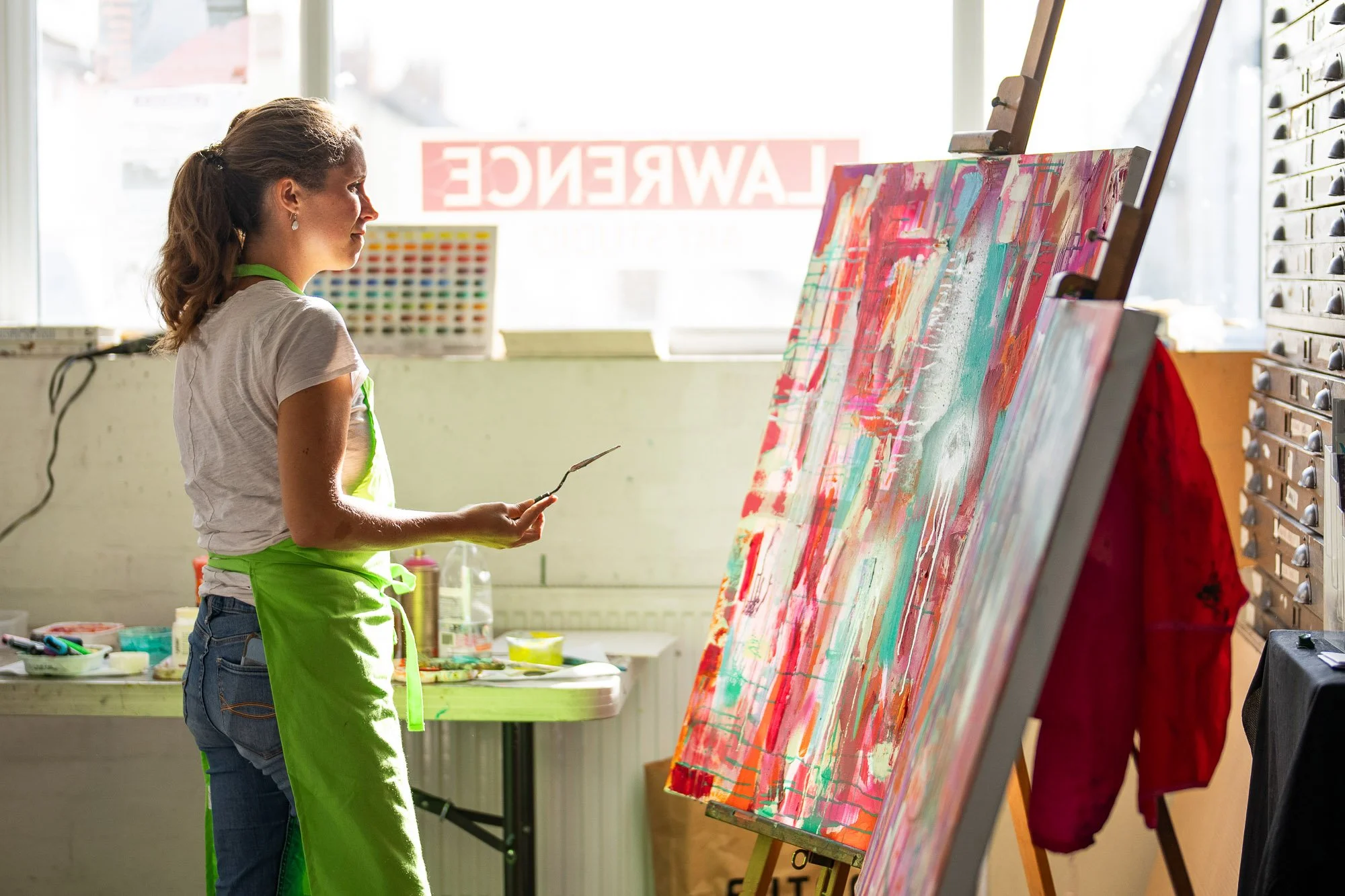 Lawrence Art Studio Large Abstract Painting class workshop Brighton Hove UK (Copy)
