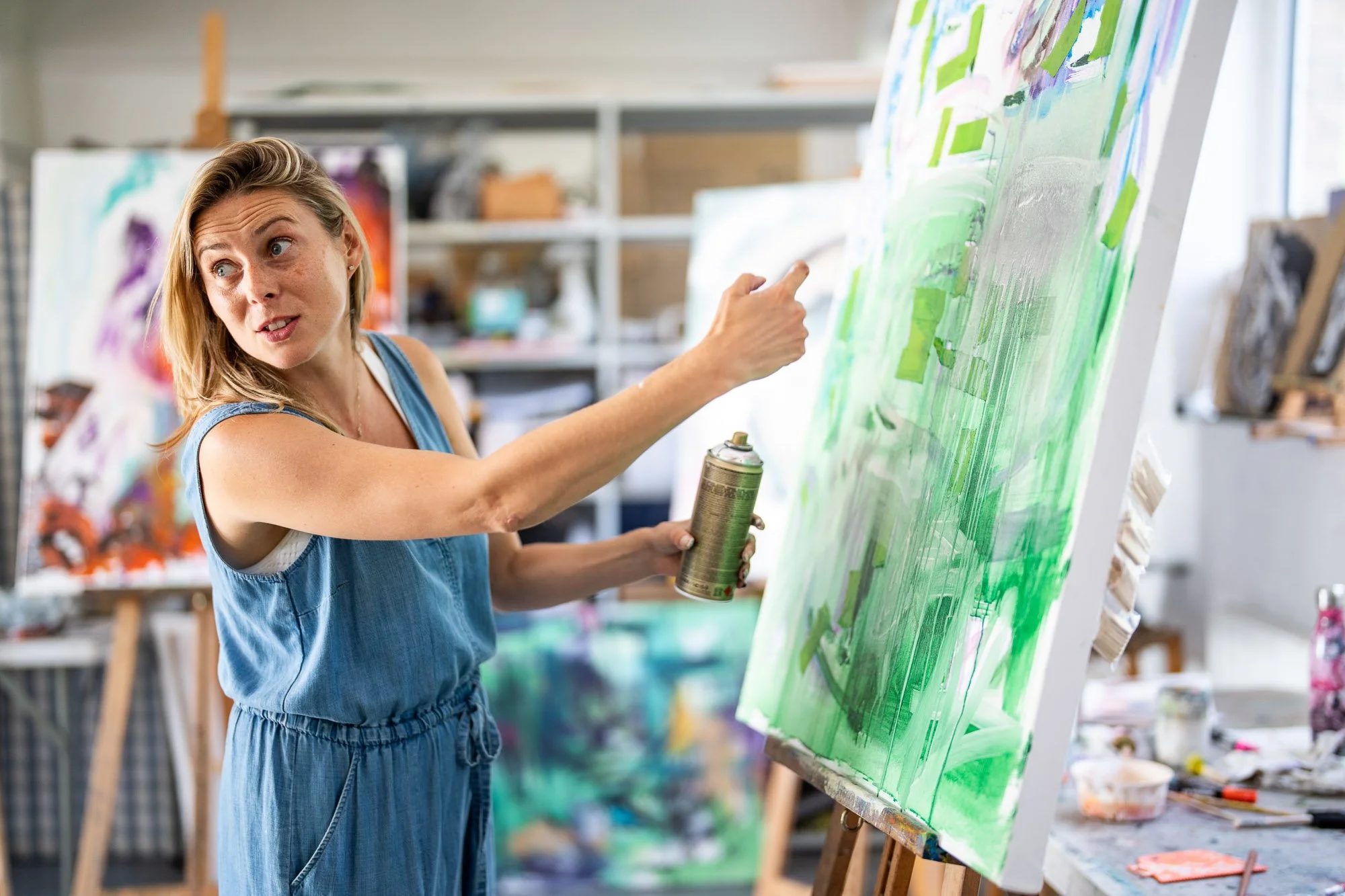 Paint with Magdalena intuitive textured mixed media abstract painting workshop Brighton Sussex UK