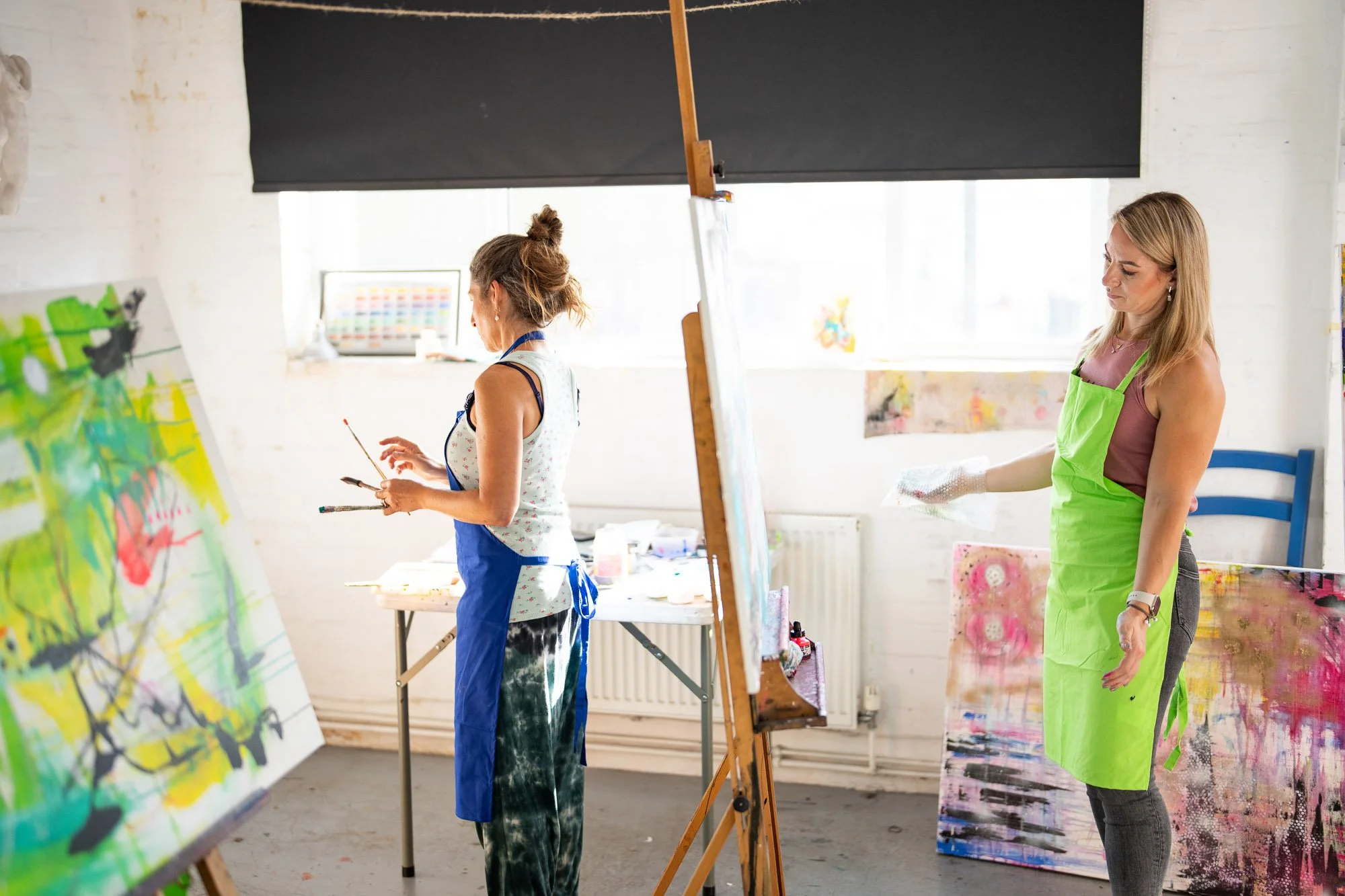 Unleash your inner artist abstract painting workshop retreat Brighton Hove Sussex UK