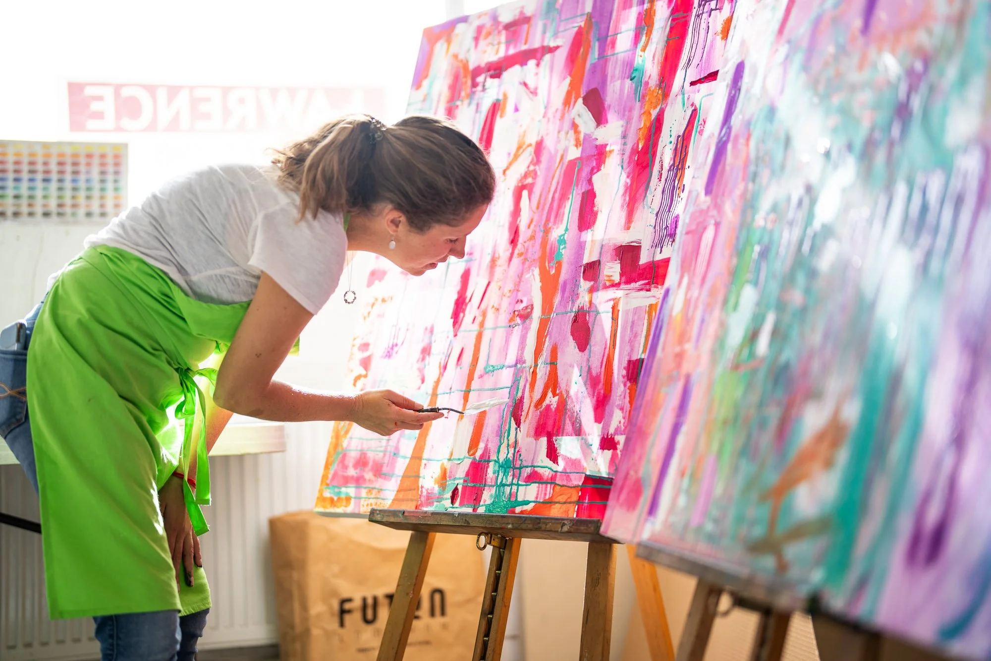 One day intuitive abstract art painting course workshop Brighton Hove Sussex UK