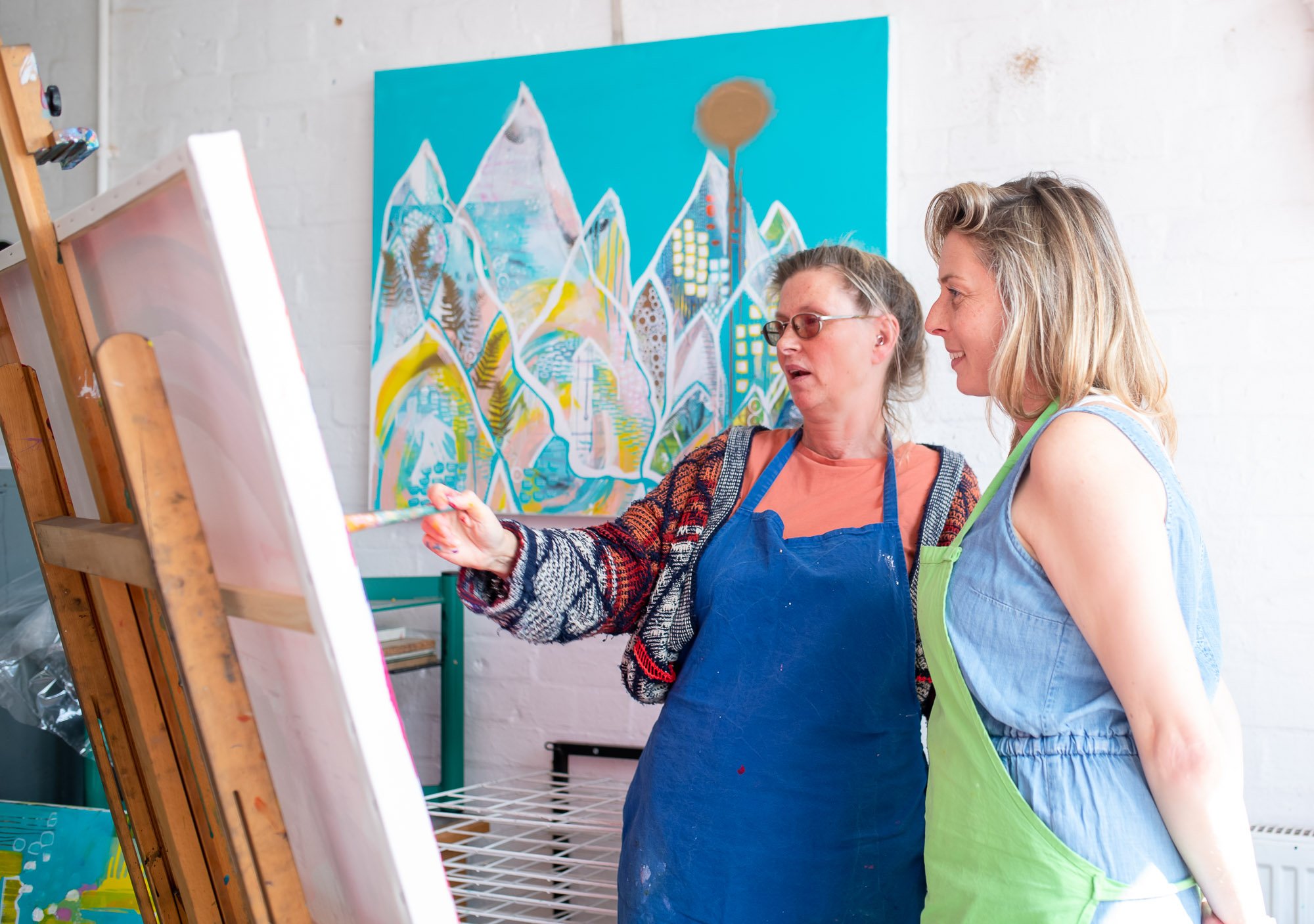 Large canvas abstract art painting course workshop Brighton Hove Sussex UK