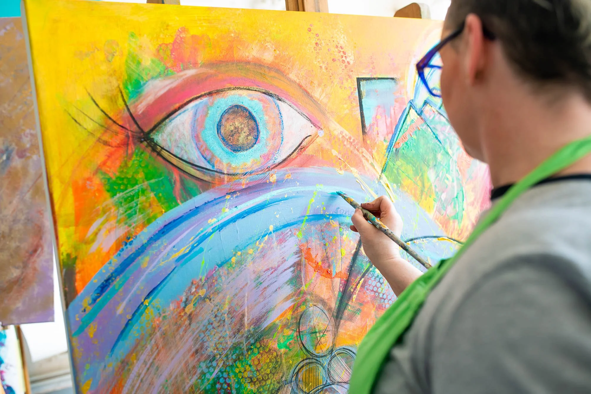 Express yourself intuitive abstract painting Brighton Hove Sussex UK