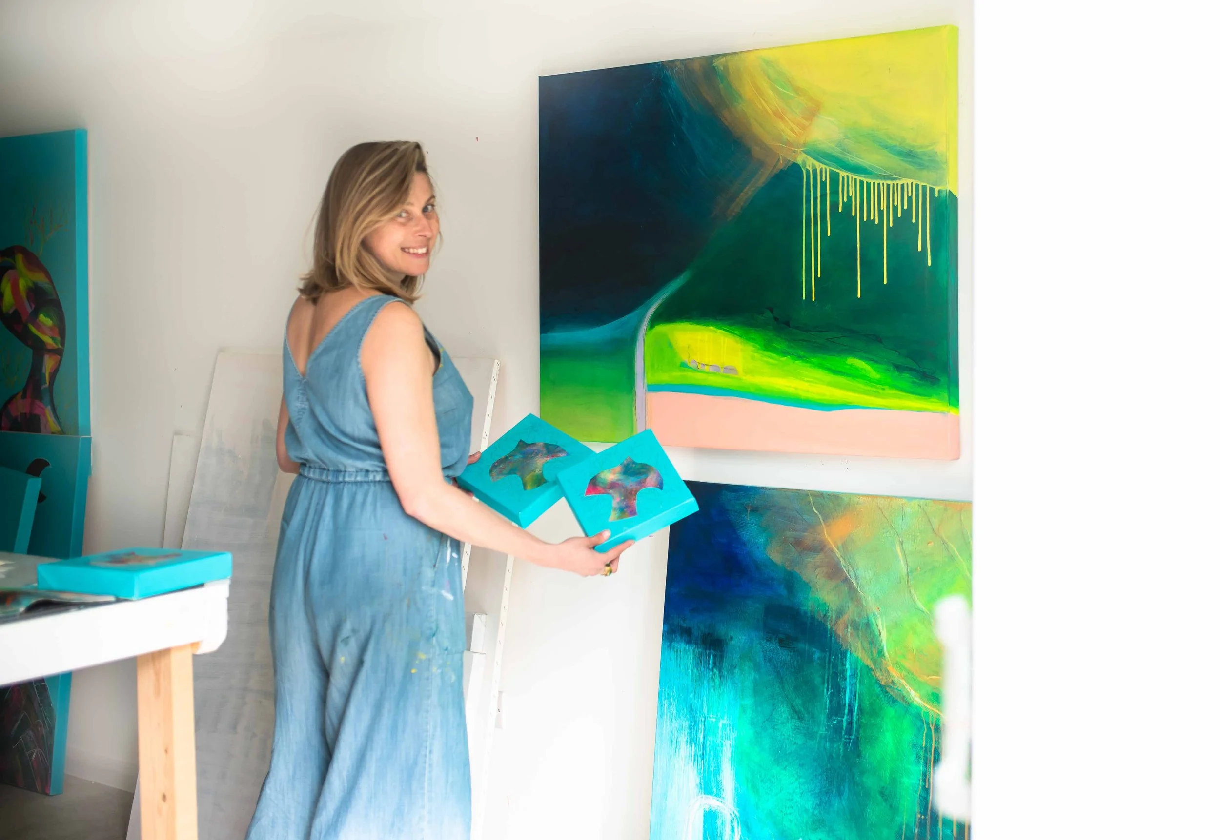 Adults beginners intro to abstract painting workshops Brighton Hove Sussex UK